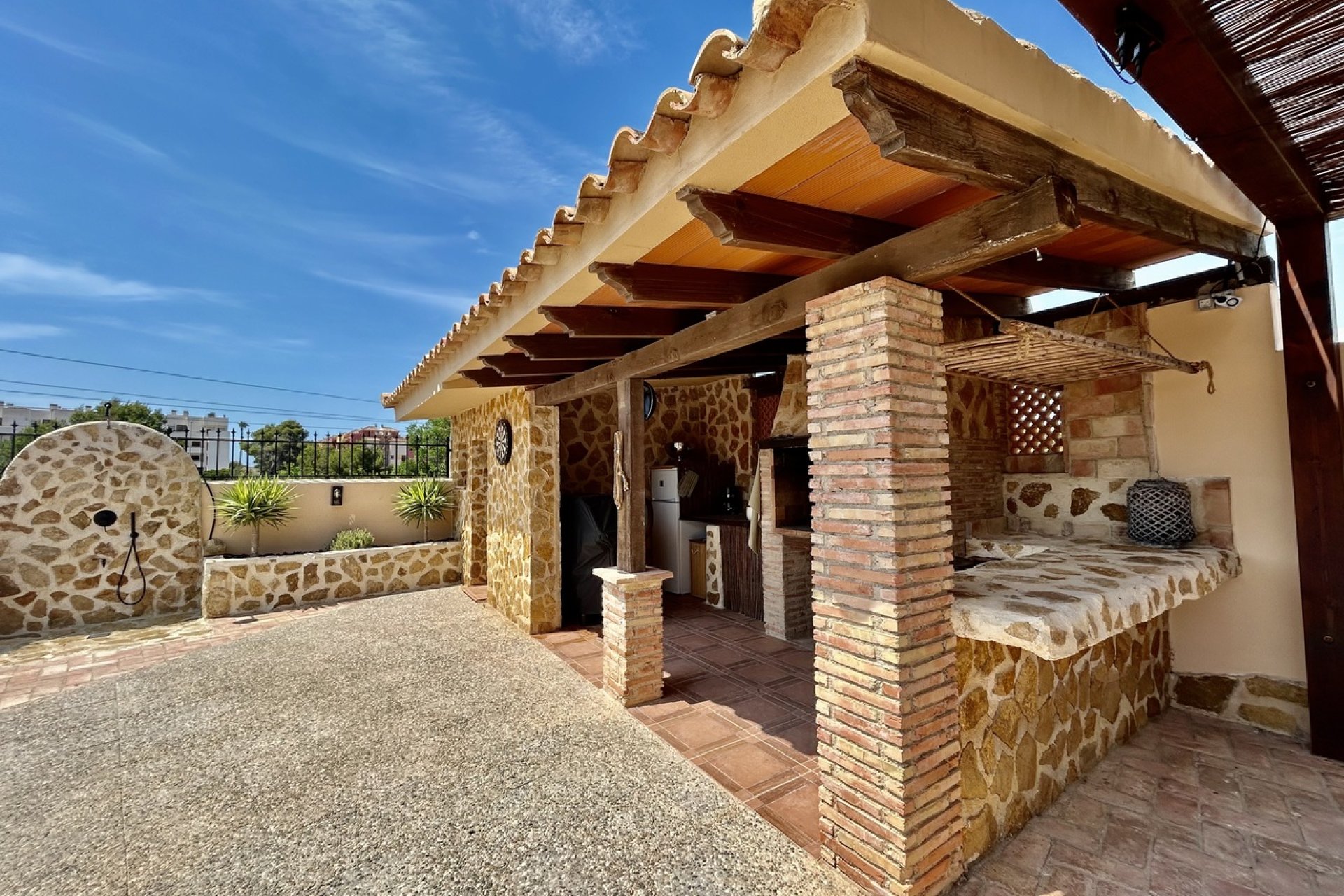 Resale - Villa -
La Zenia - Costa Blanca