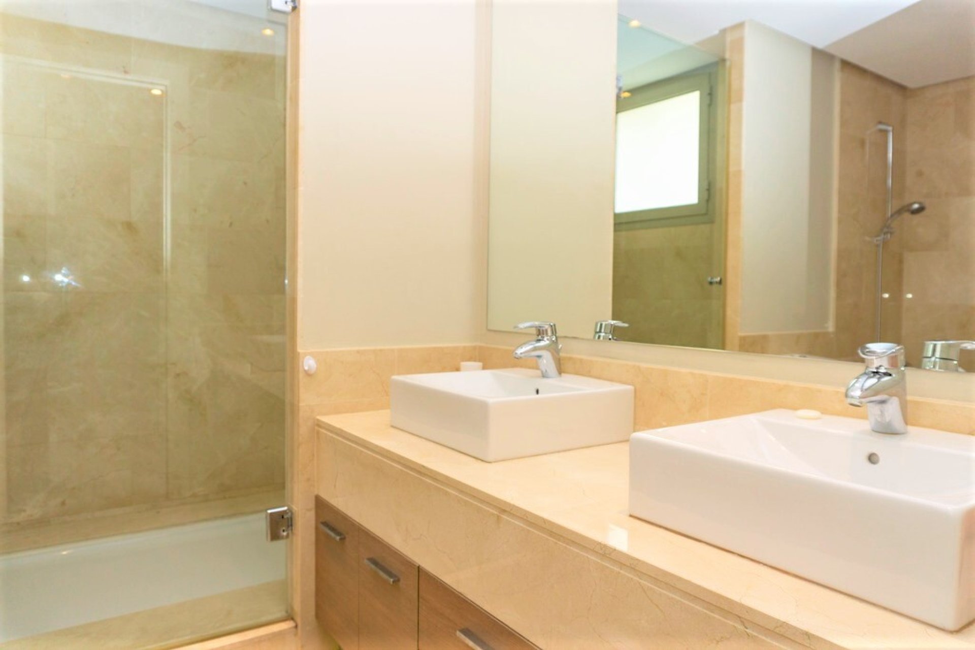 Resale - Villa -
Las Colinas Golf - Inland