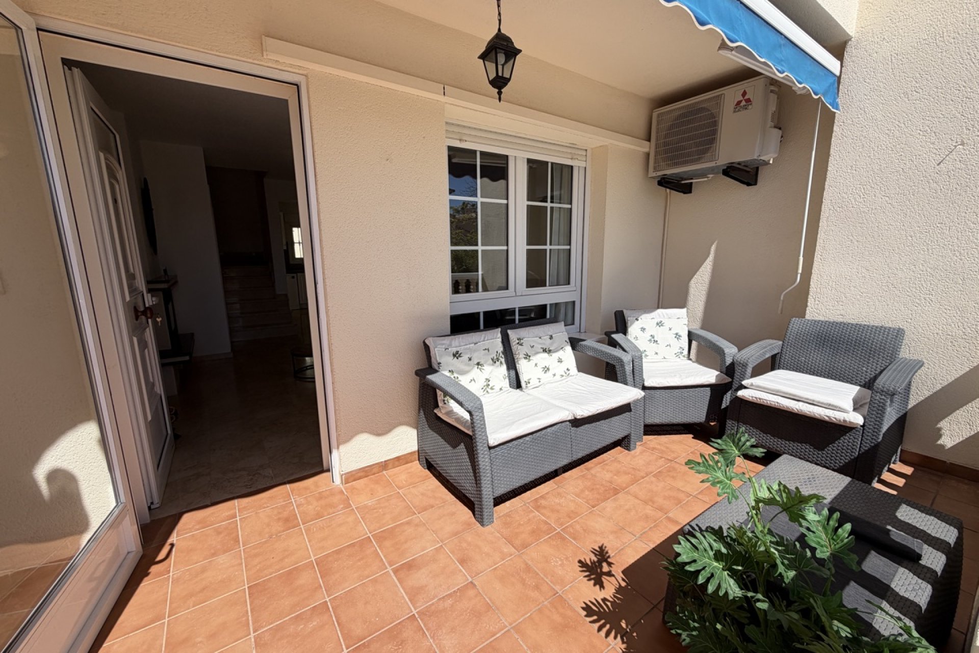 Resale - Villa -
Las Ramblas Golf - Inland