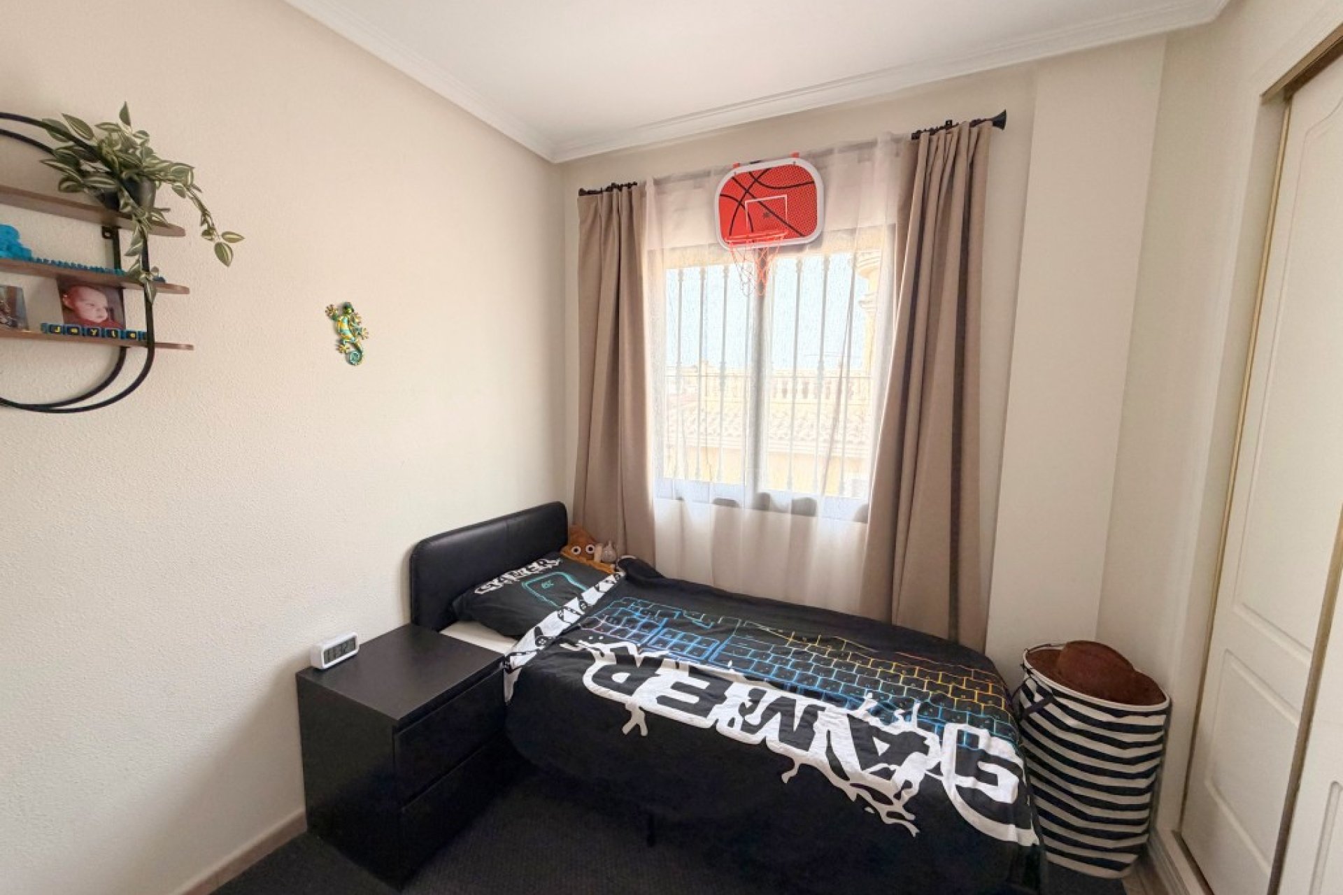 Resale - Villa -
Lo Crispin - Inland