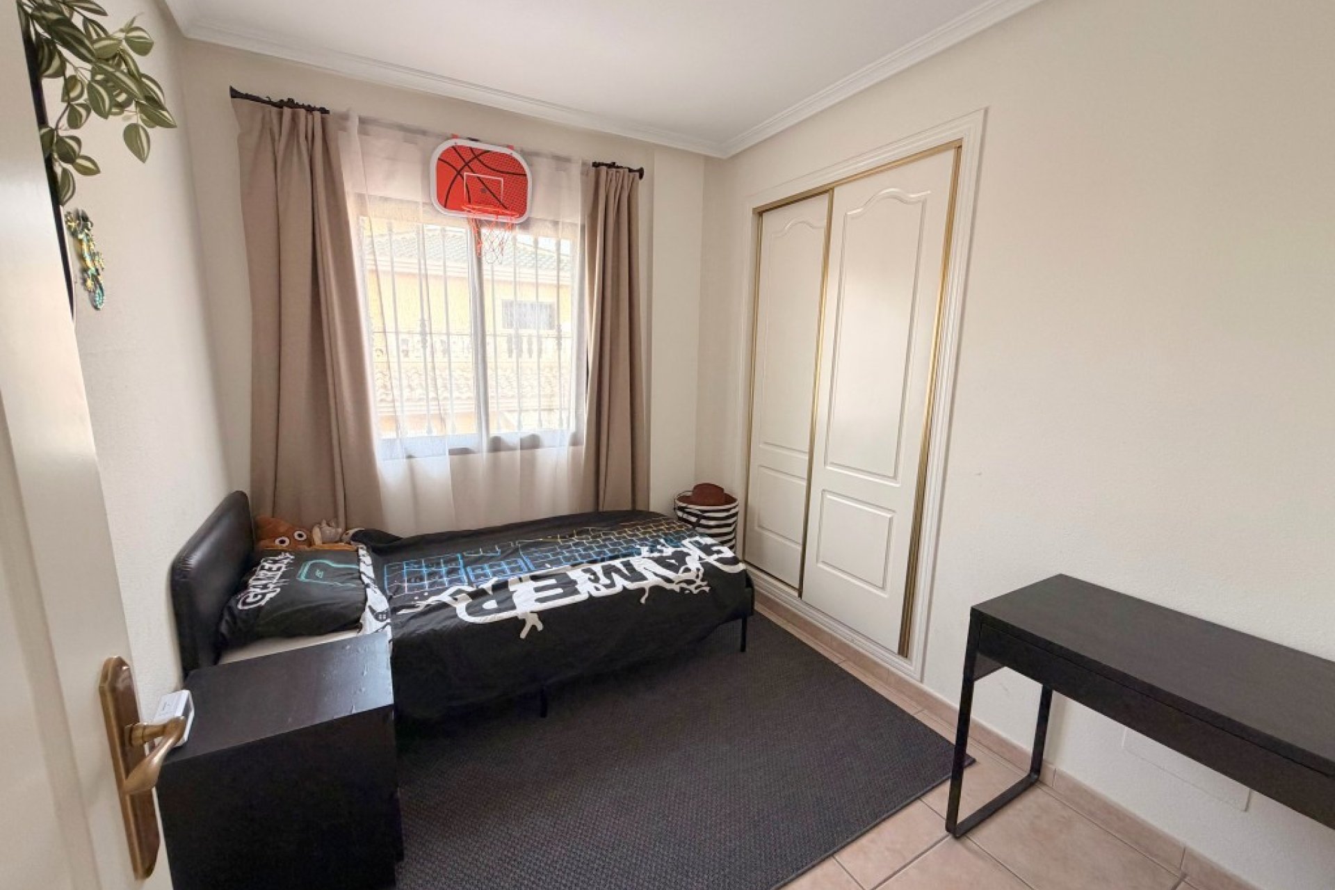 Resale - Villa -
Lo Crispin - Inland