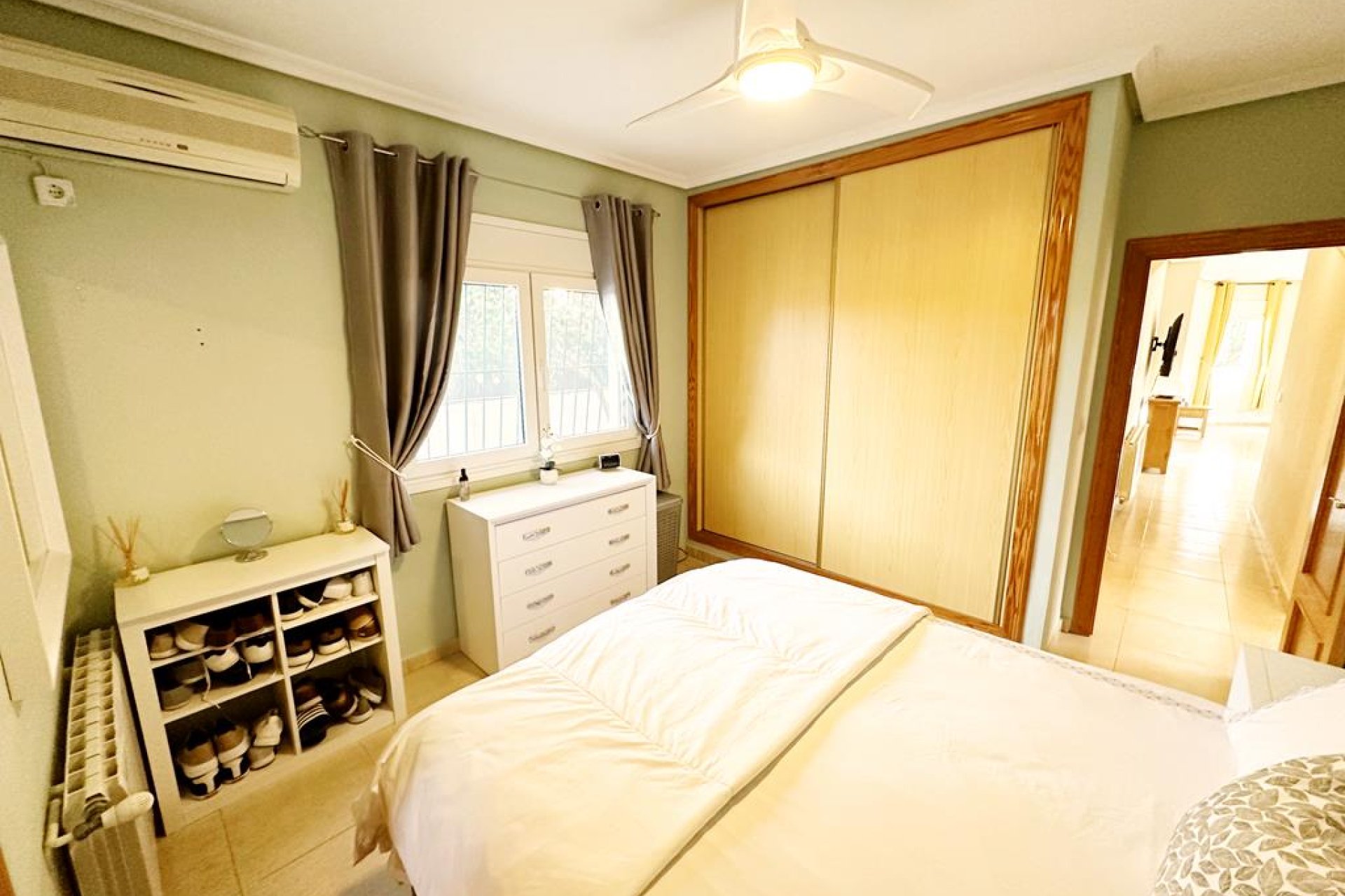 Resale - Villa -
Lo Santiago - Inland