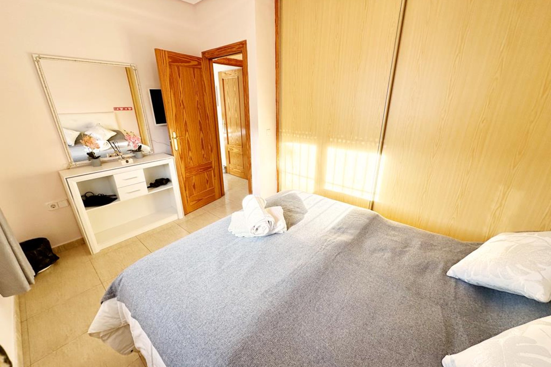 Resale - Villa -
Lo Santiago - Inland