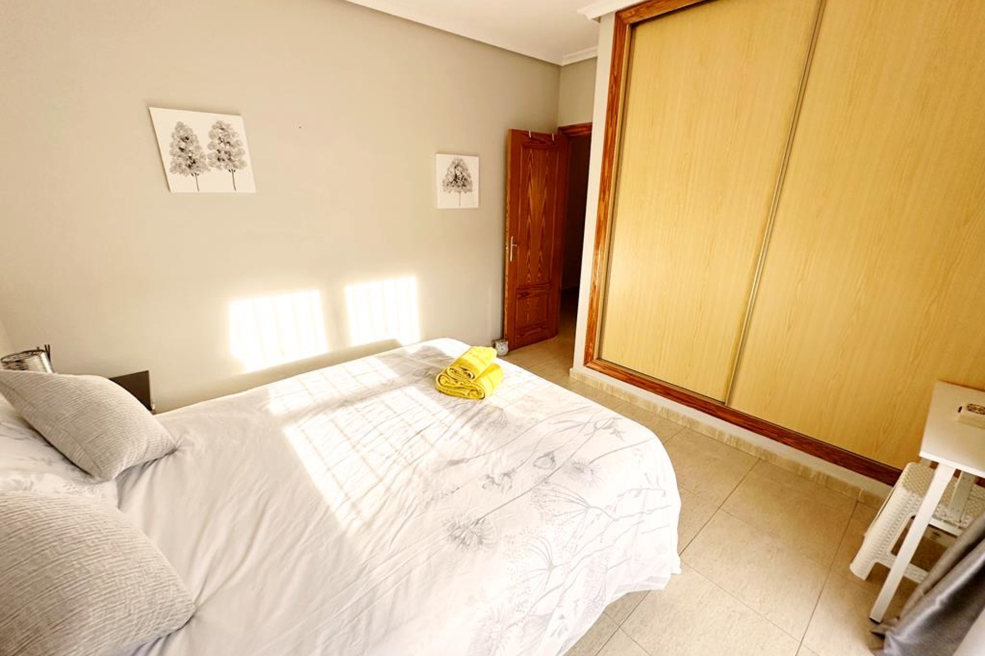 Resale - Villa -
Lo Santiago - Inland