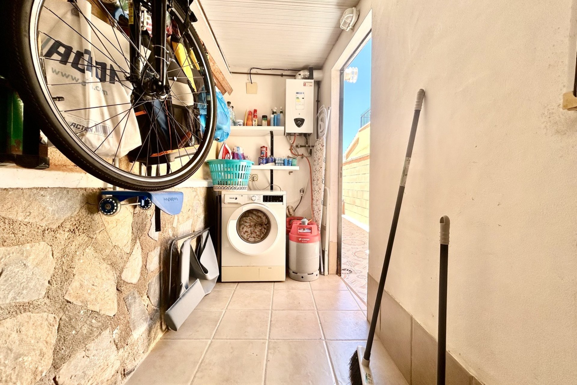 Resale - Villa -
Los Balcones - Costa Blanca