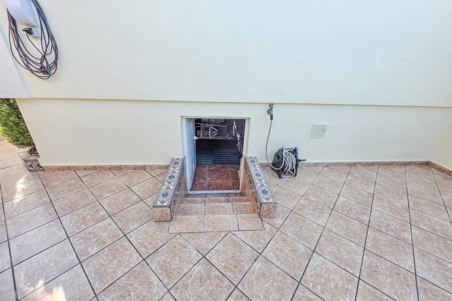 Resale - Villa -
Los Dolses - Inland