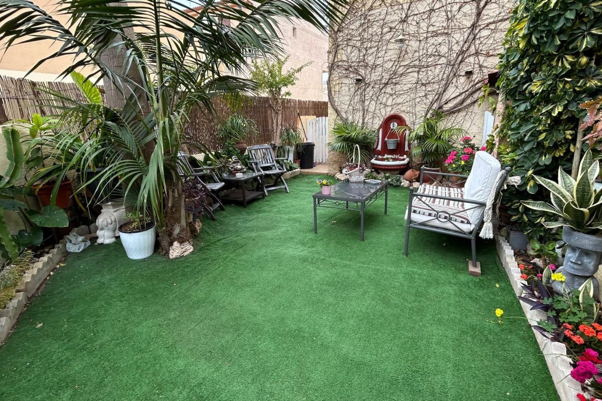 Resale - Villa -
Los Montesinos - Costa Blanca