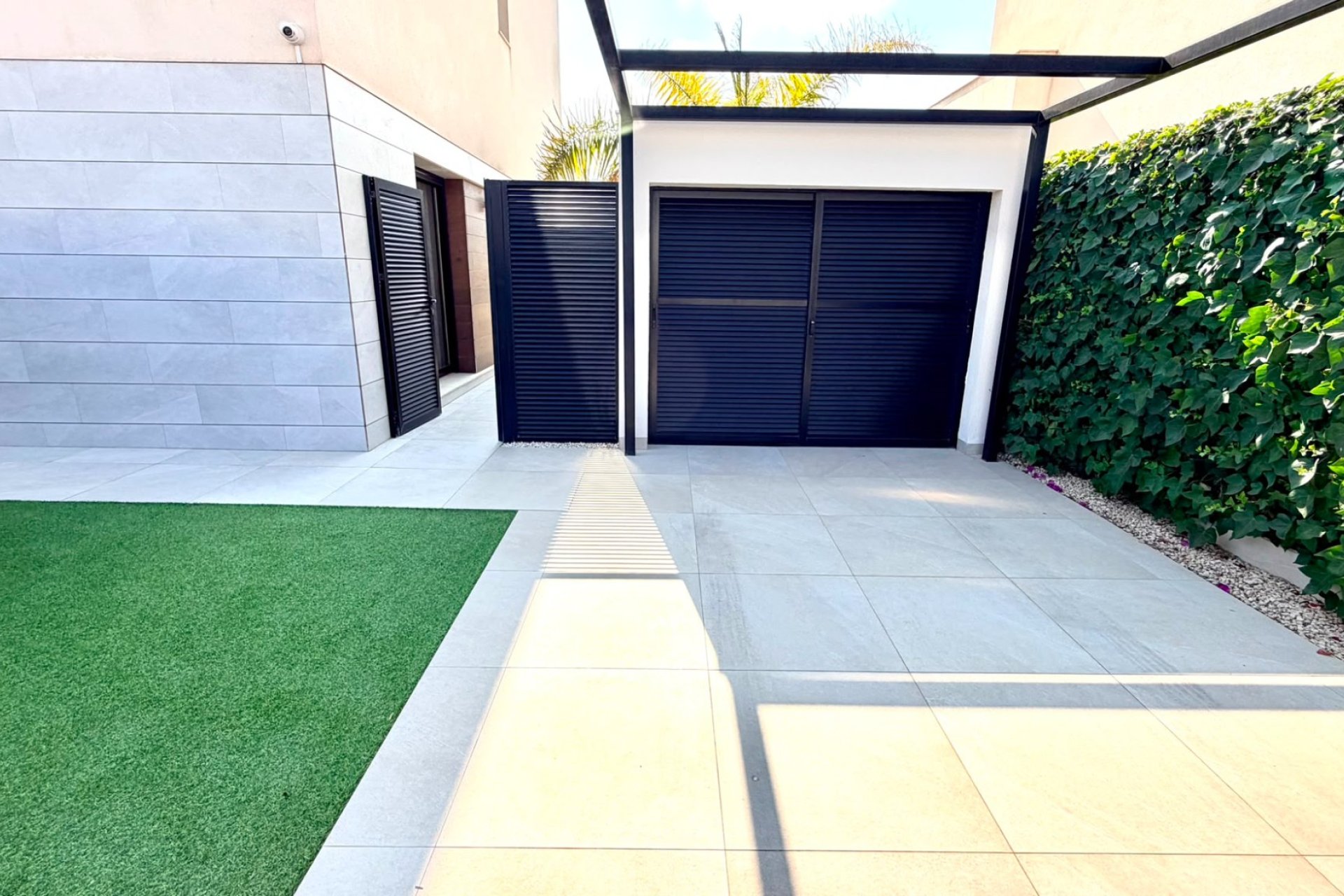 Resale - Villa -
Los Montesinos - Costa Blanca