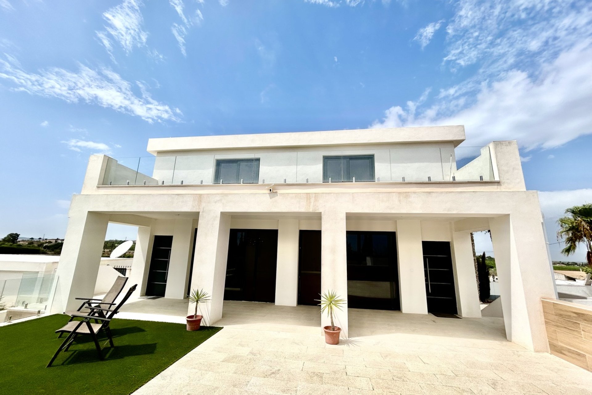 Resale - Villa -
Los Montesinos - Costa Blanca