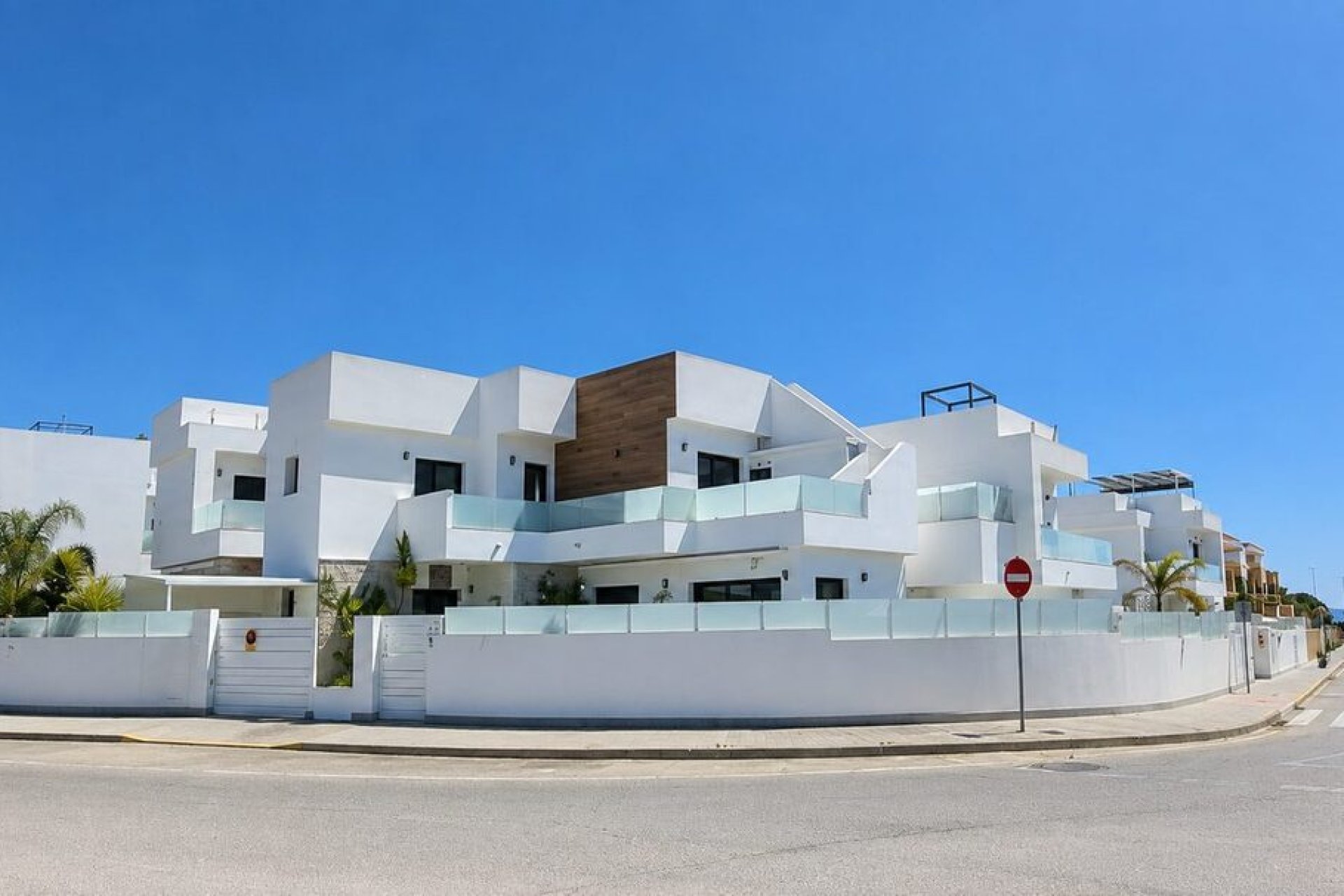 Resale - Villa -
Los Montesinos - Costa Blanca