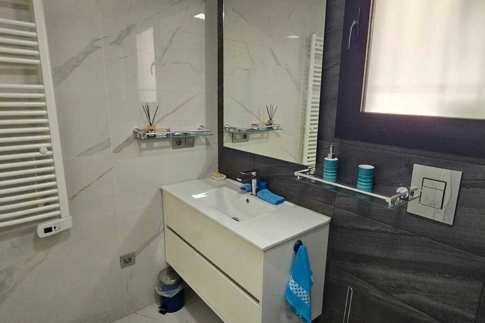 Resale - Villa -
Los Montesinos - Costa Blanca