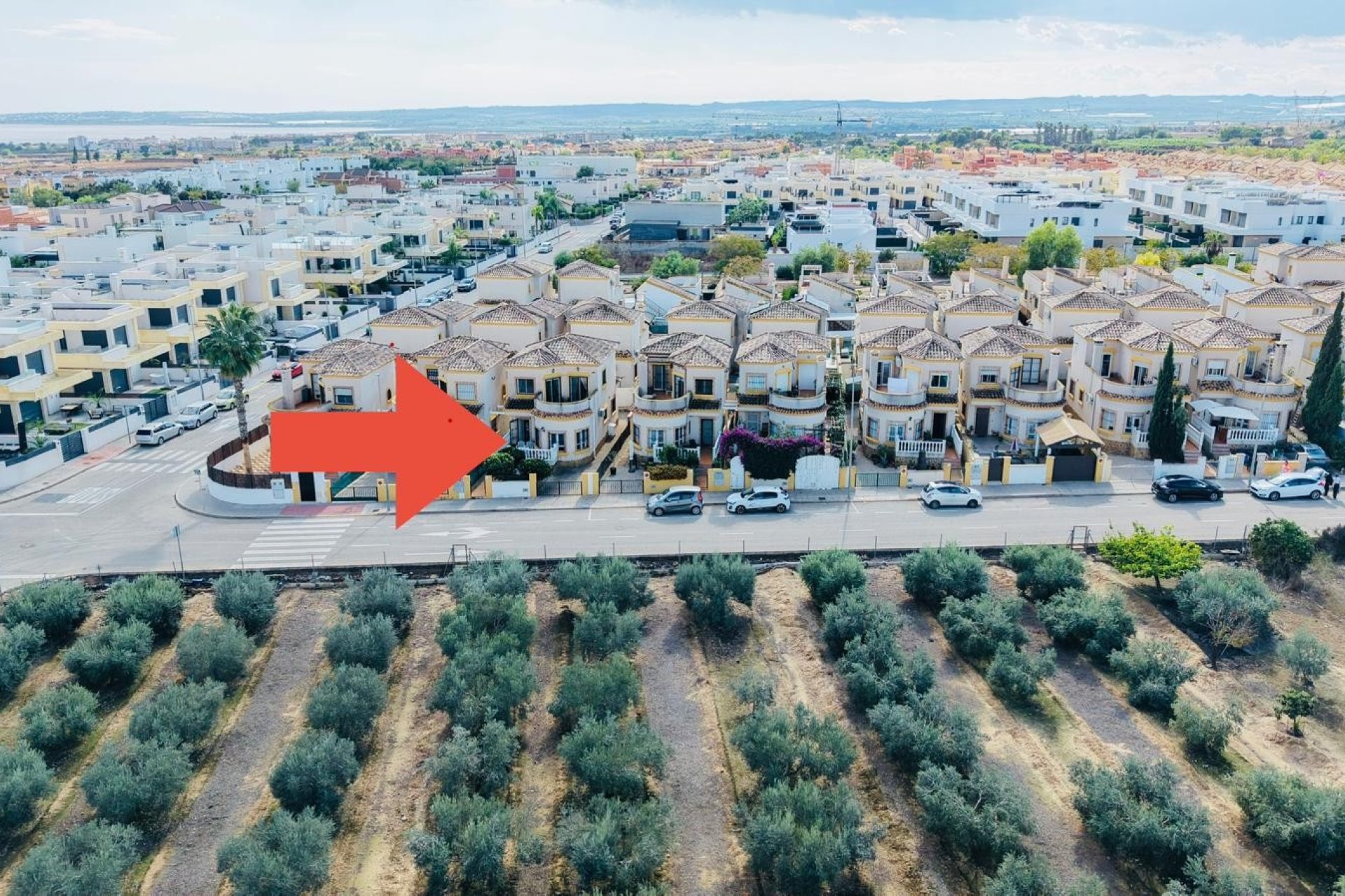 Resale - Villa -
Los Montesinos - Costa Blanca