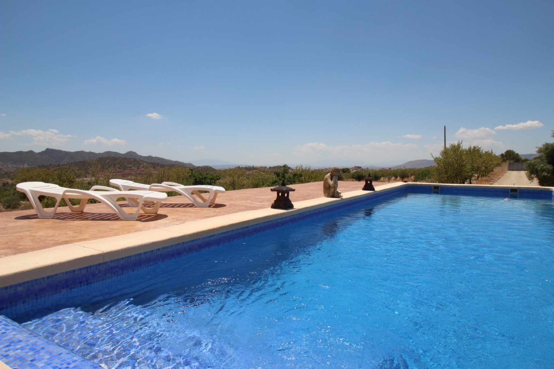 Resale - Villa -
Macisvenda - Inland