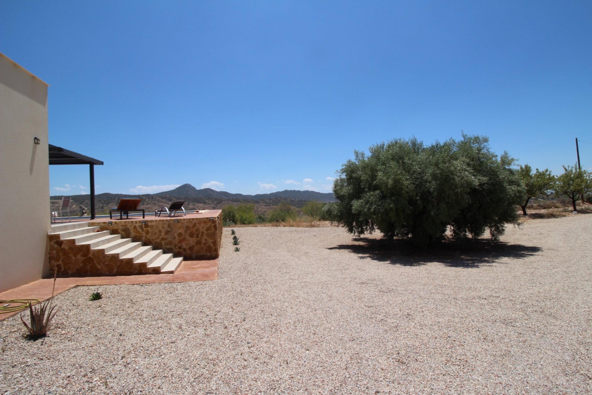 Resale - Villa -
Macisvenda - Inland