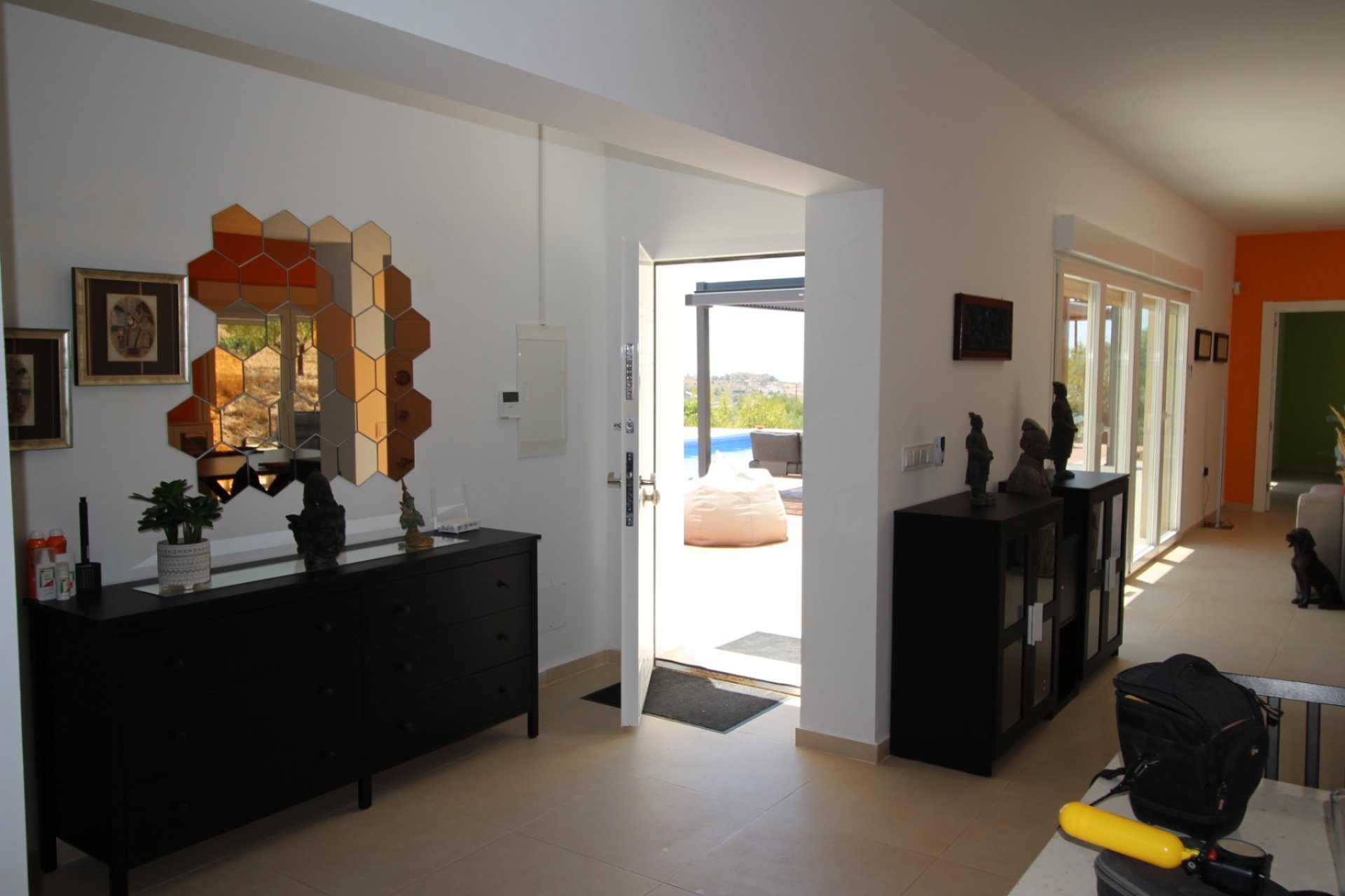 Resale - Villa -
Macisvenda - Inland