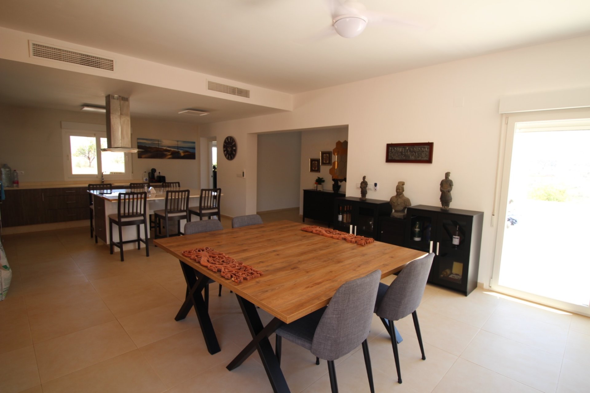 Resale - Villa -
Macisvenda - Inland