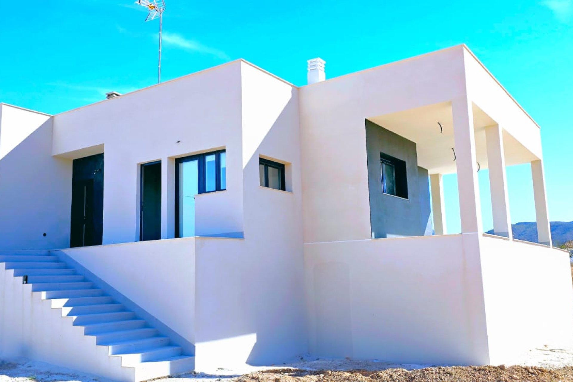 Resale - Villa -
Macisvenda - Inland