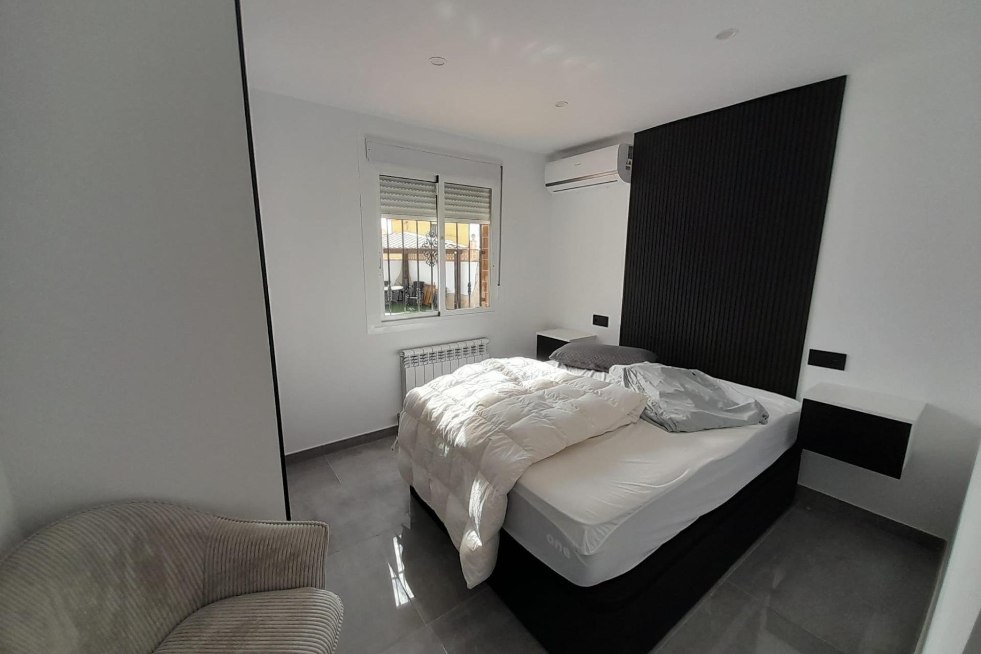 Resale - Villa -
Mazarron - Camposol