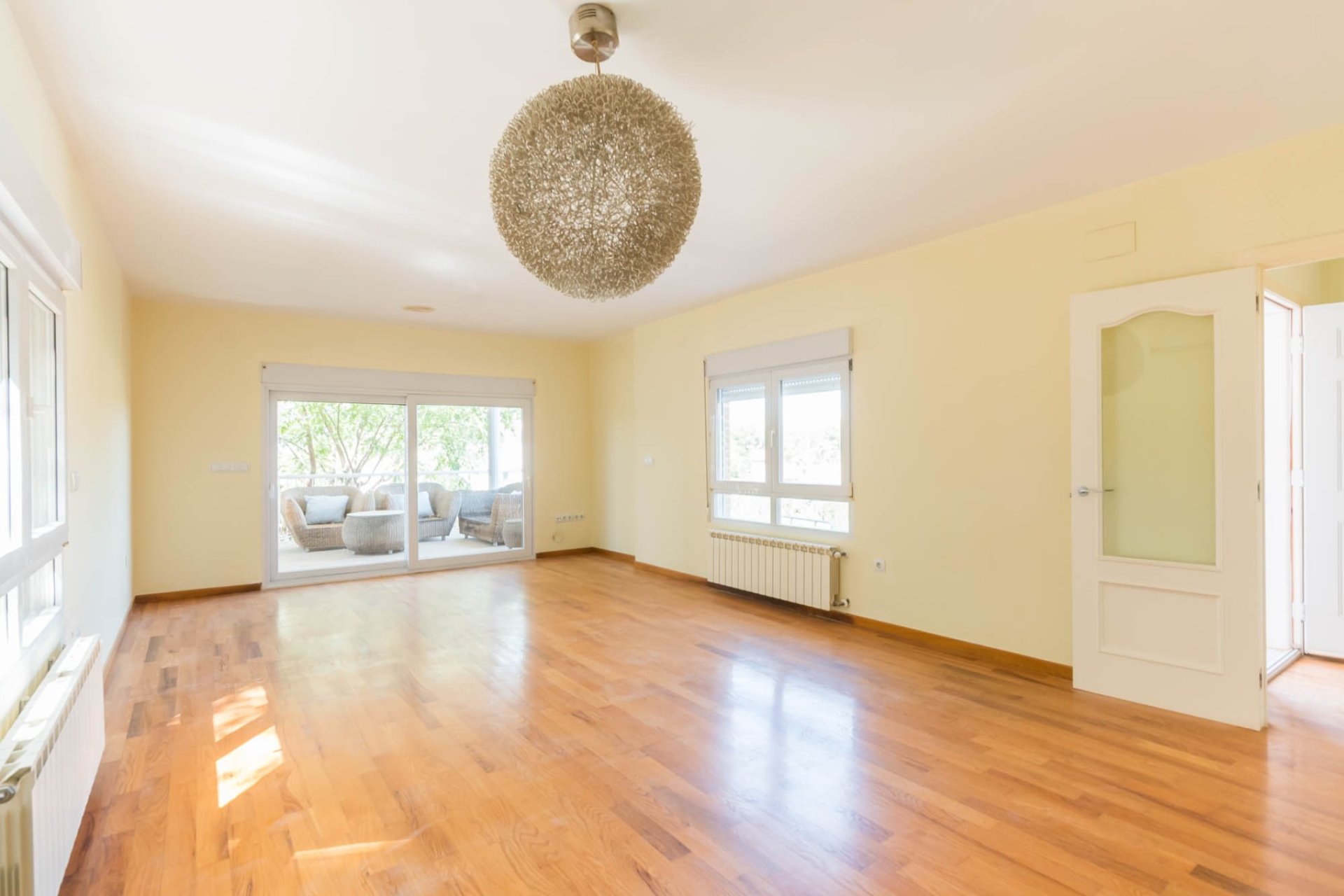 Resale - Villa -
Molina De Segura - Inland