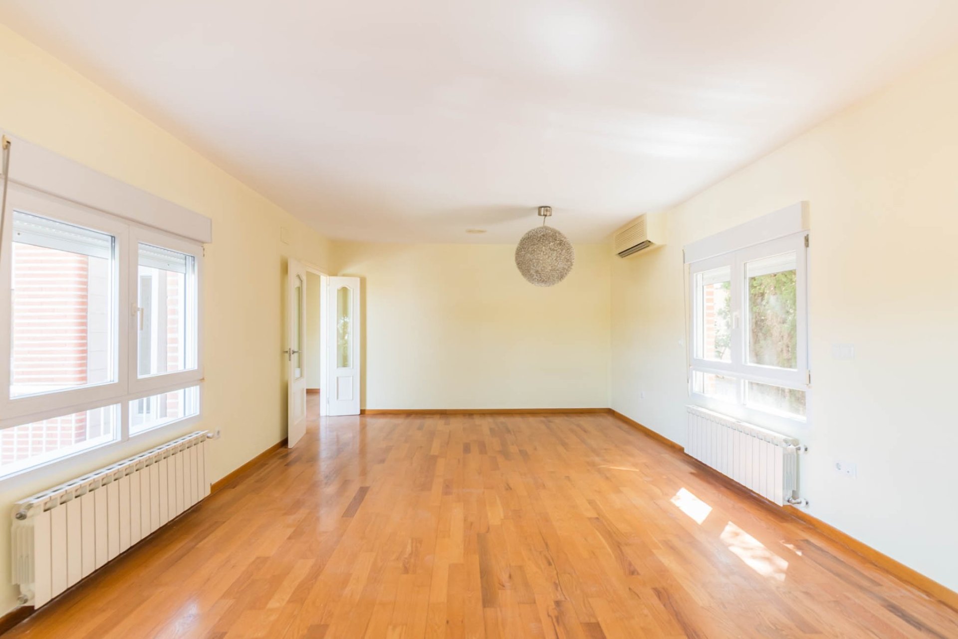 Resale - Villa -
Molina De Segura - Inland