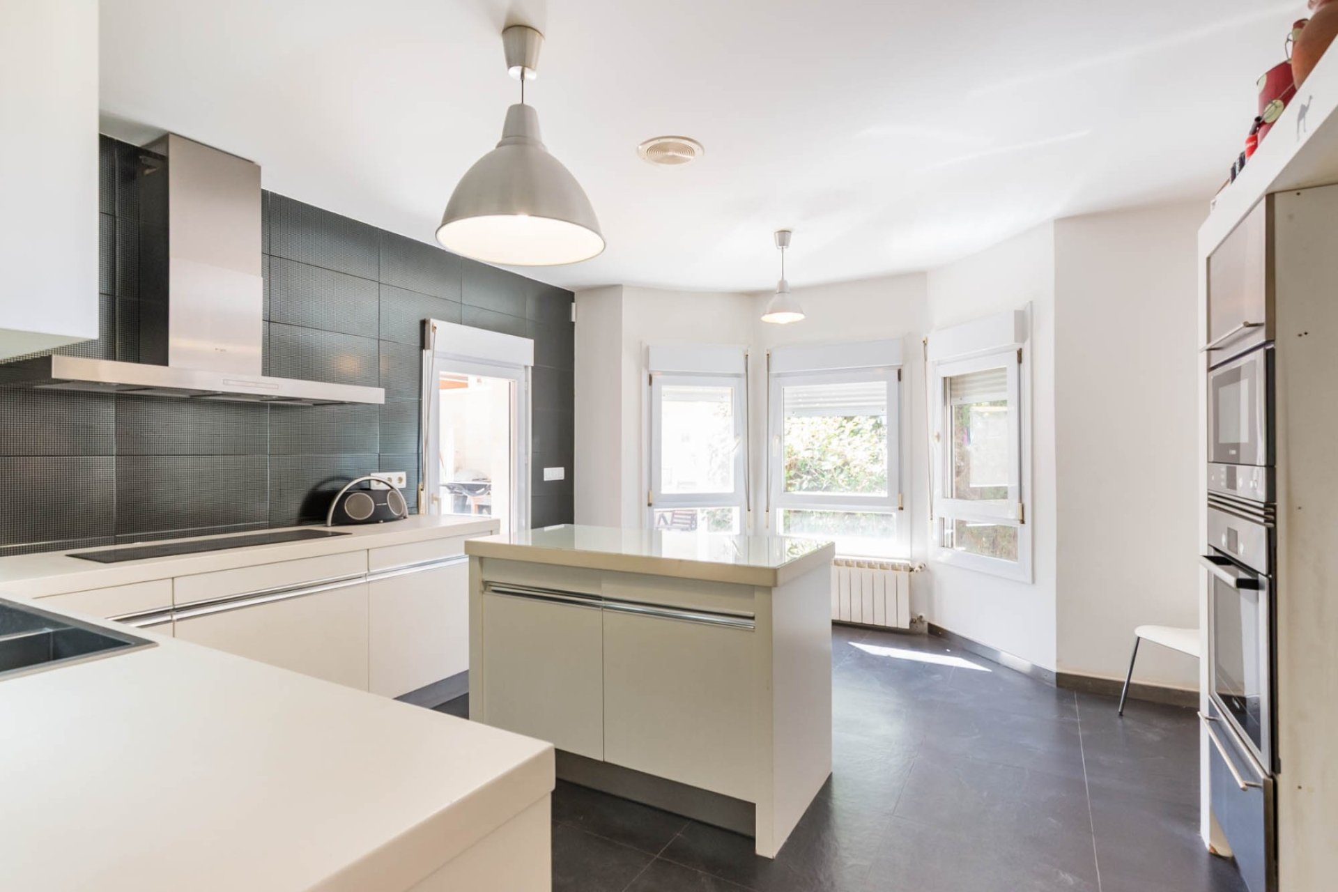 Resale - Villa -
Molina De Segura - Inland