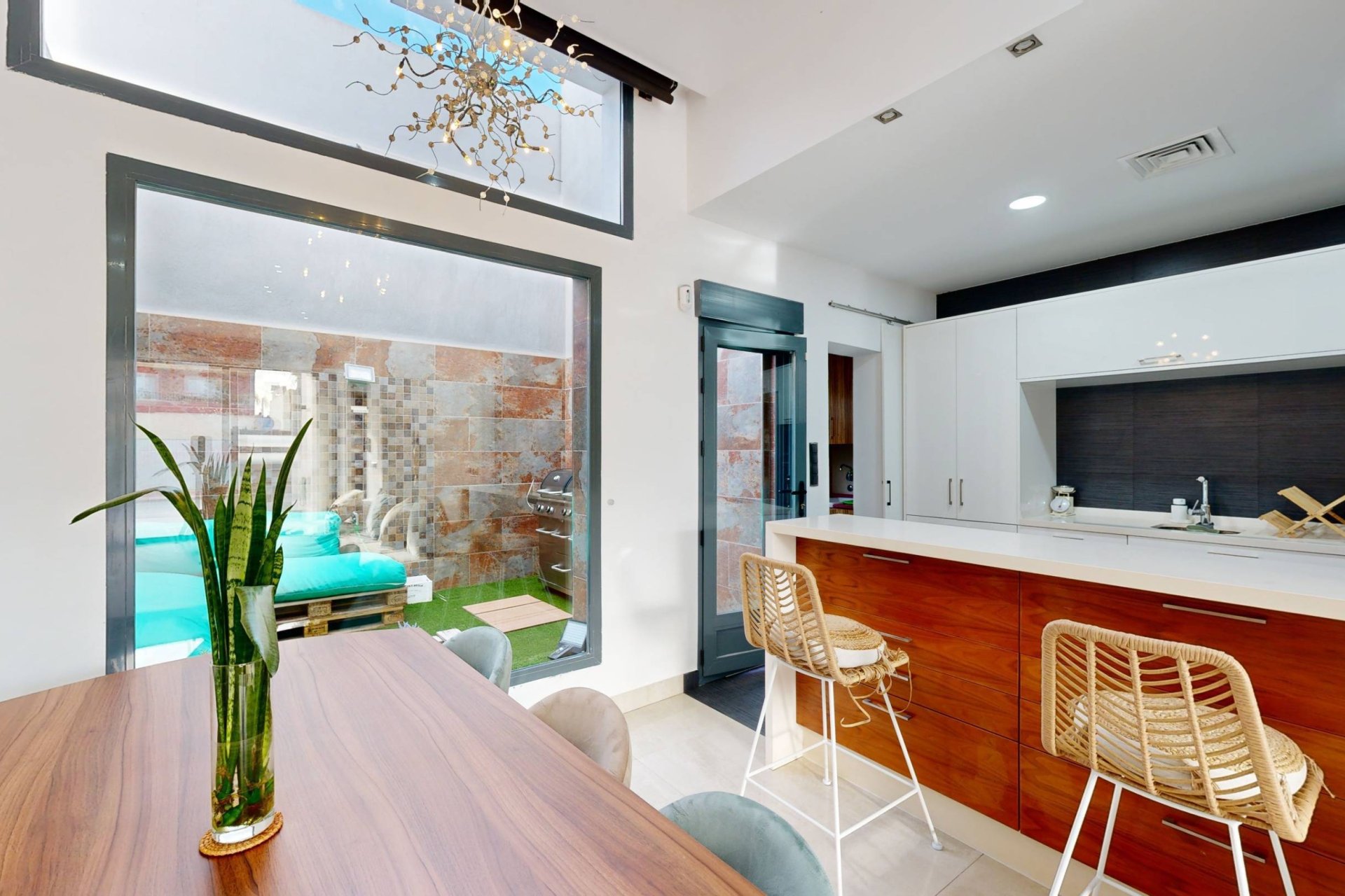 Resale - Villa -
Molina De Segura - Torrealta