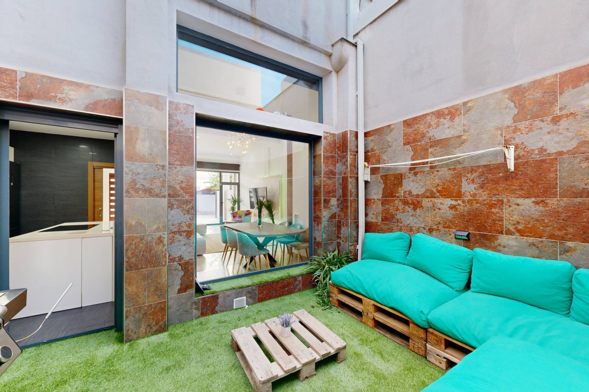 Resale - Villa -
Molina De Segura - Torrealta