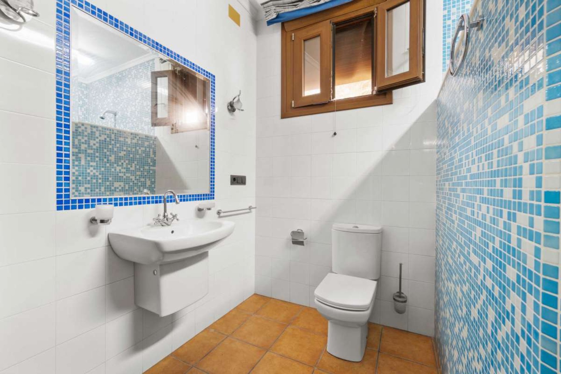 Resale - Villa -
Molins - Inland