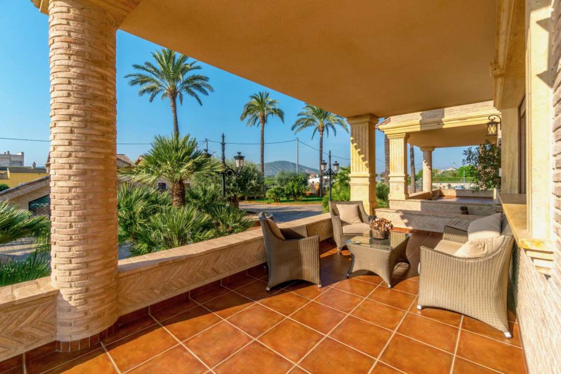 Resale - Villa -
Molins - Inland