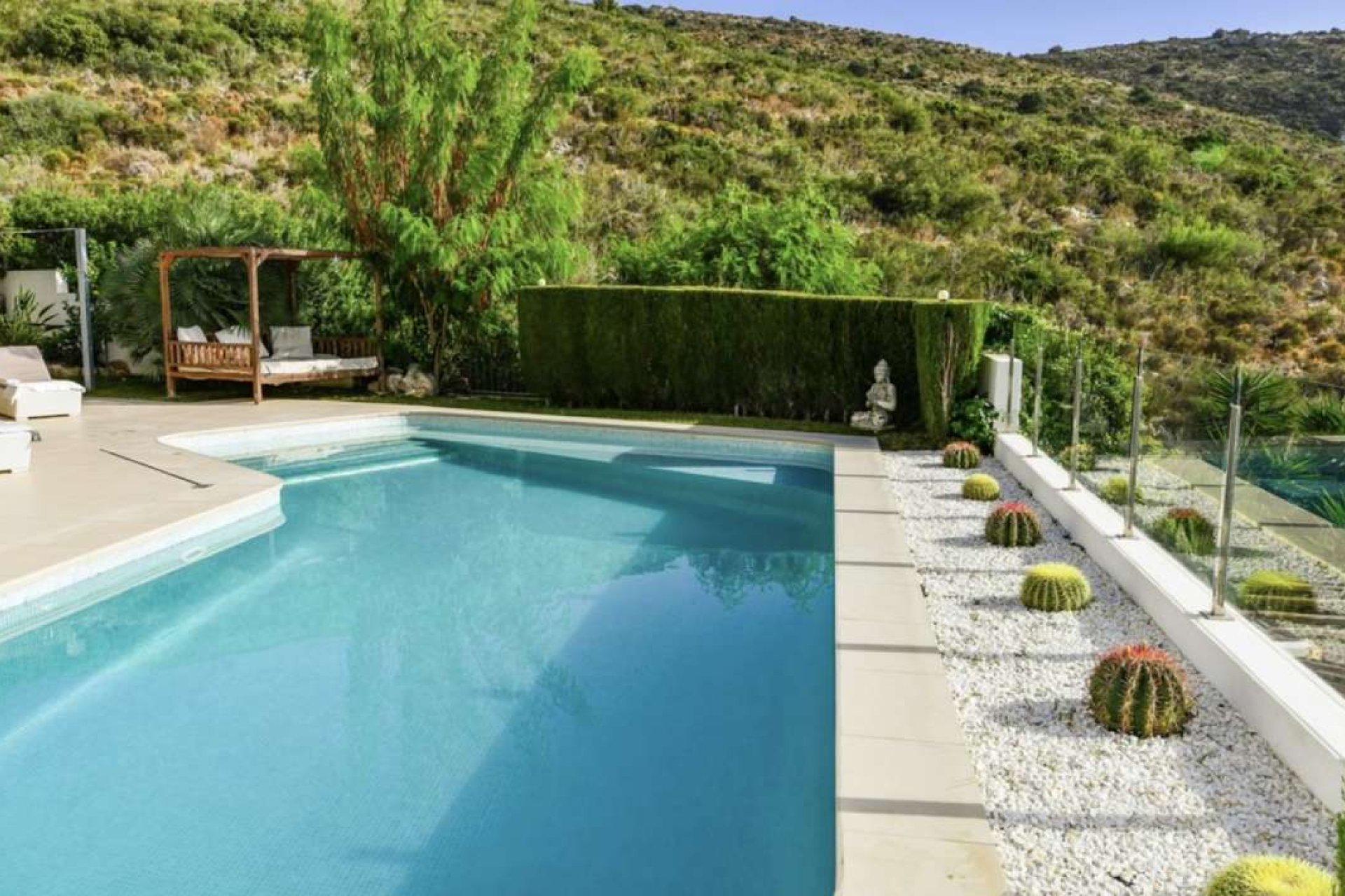 Resale - Villa -
Moraira - Costa Blanca