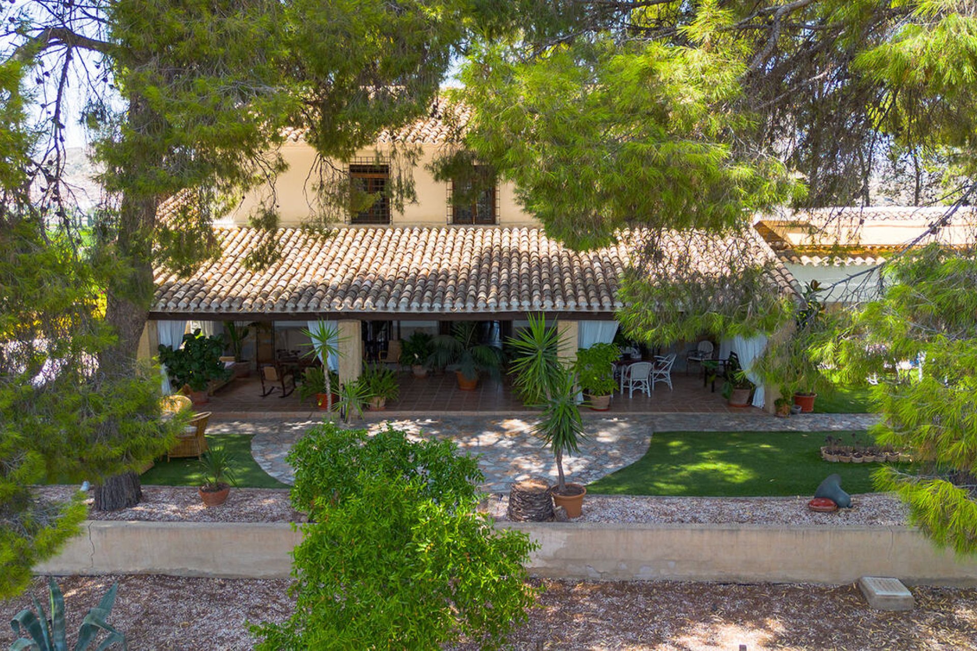 Resale - Villa -
Mula