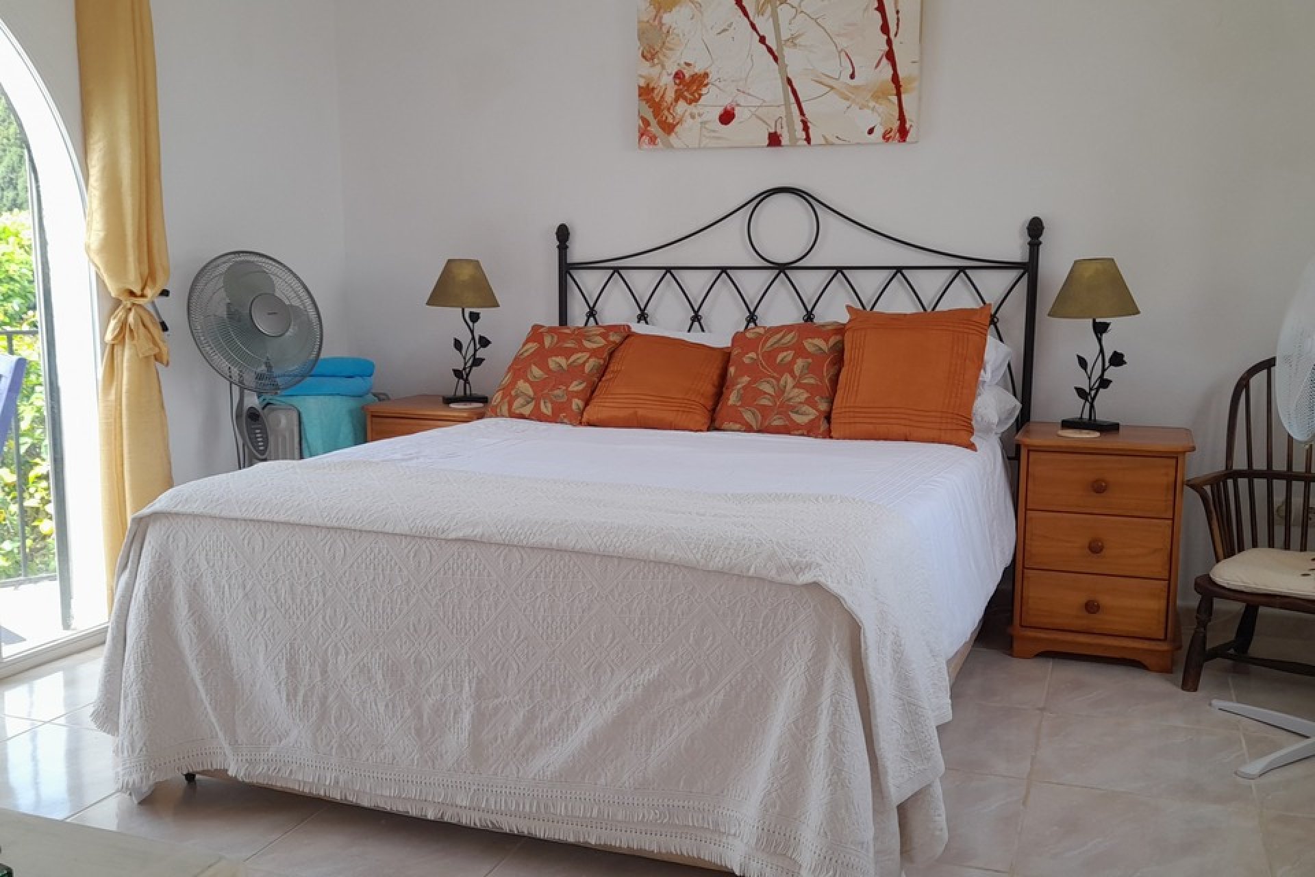 Resale - Villa -
Orba - Inland
