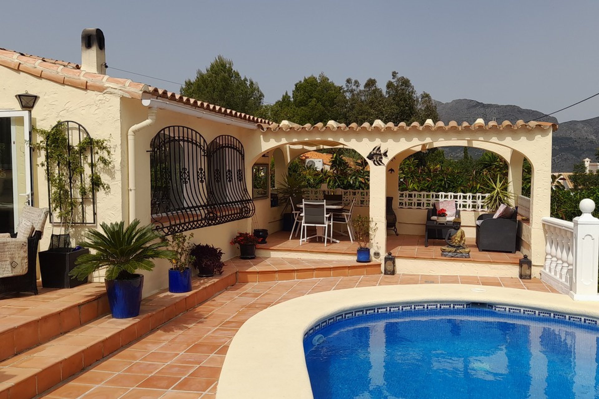 Resale - Villa -
Orba - Inland
