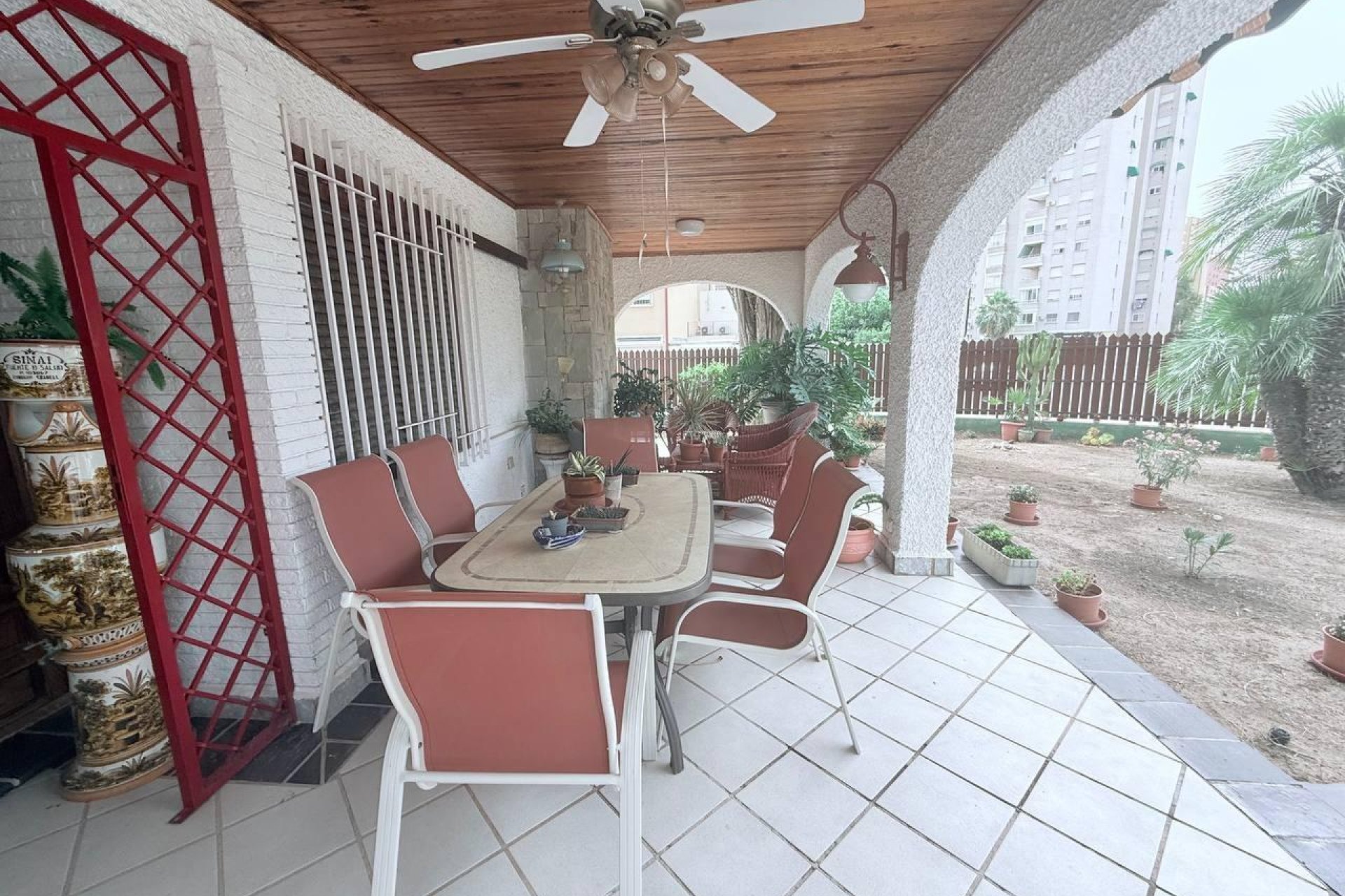 Resale - Villa -
Orihuela Costa - Campoamor