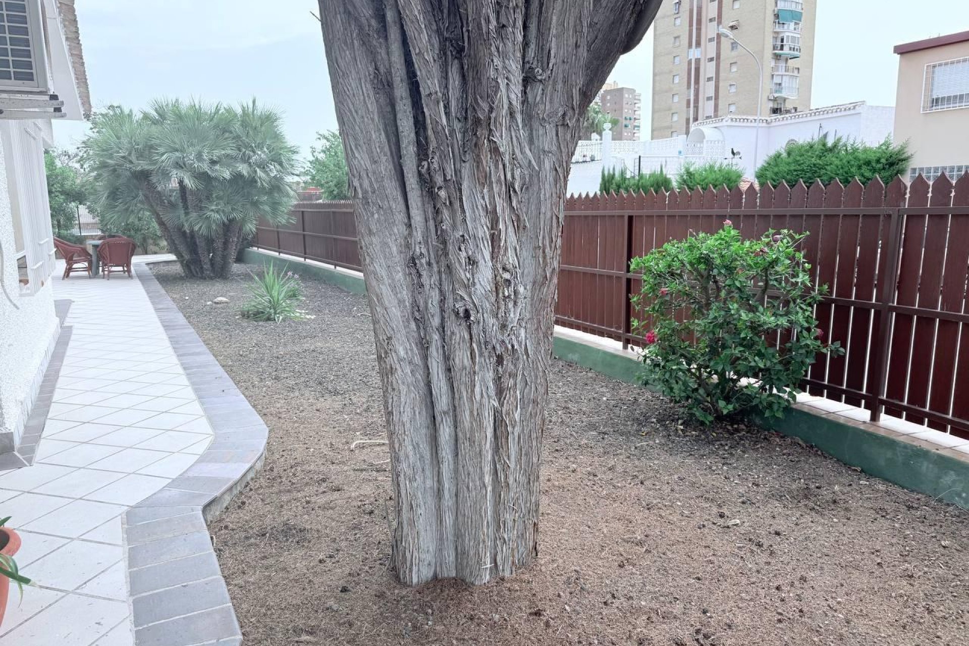 Resale - Villa -
Orihuela Costa - Campoamor