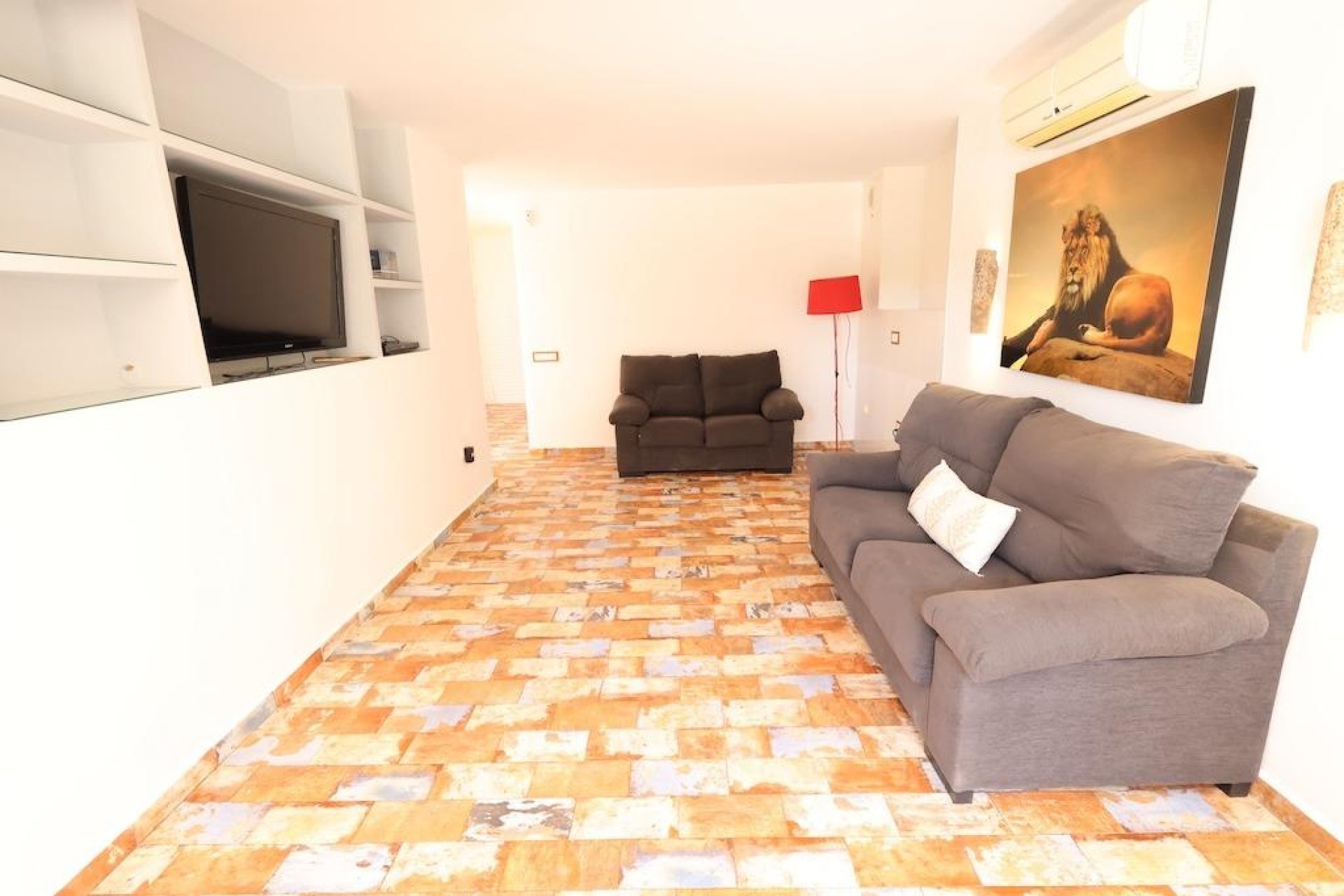Resale - Villa -
Orihuela Costa - Costa Blanca
