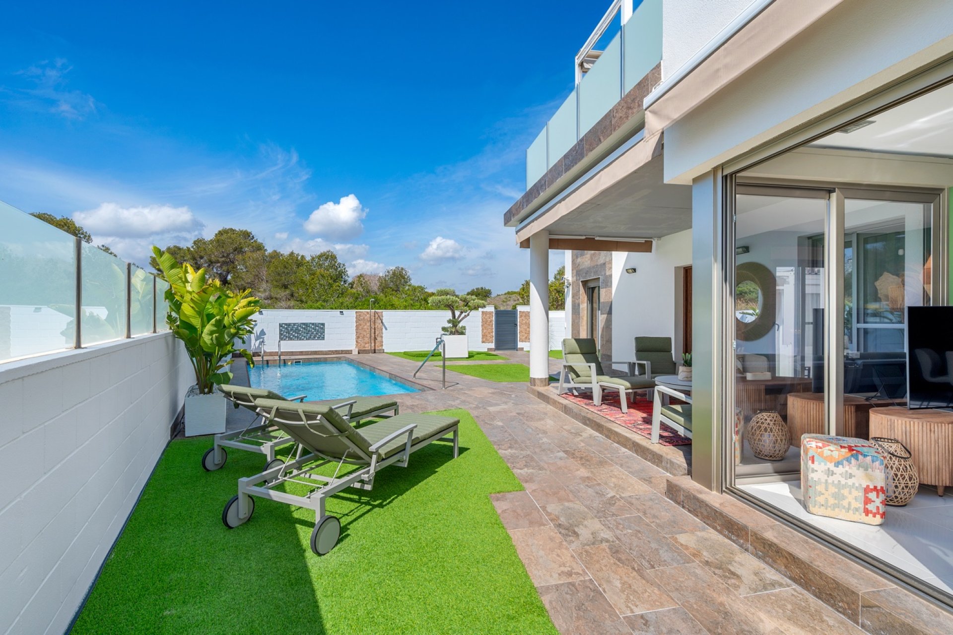 Resale - Villa -
Orihuela Costa - Costa Blanca