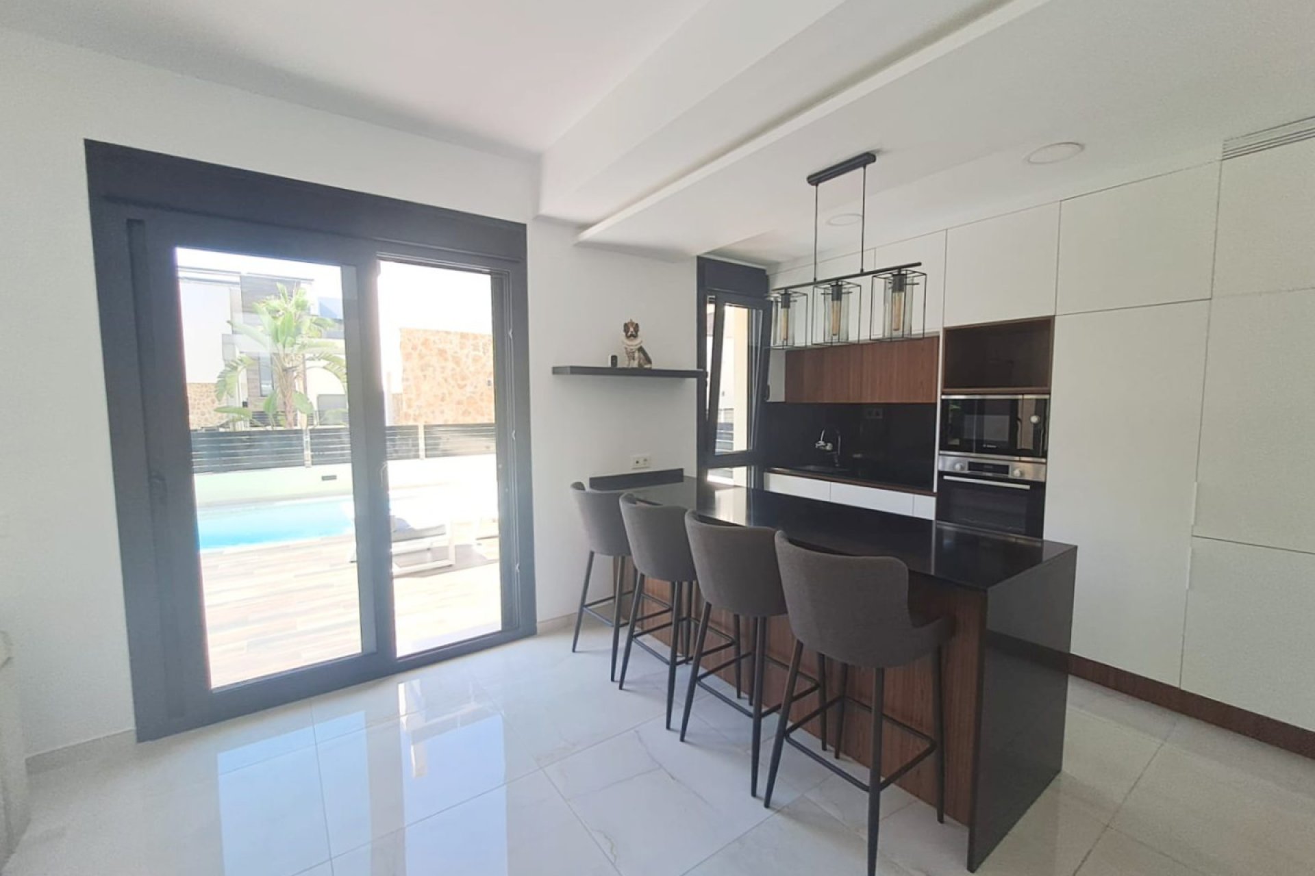 Resale - Villa -
Orihuela Costa - Costa Blanca