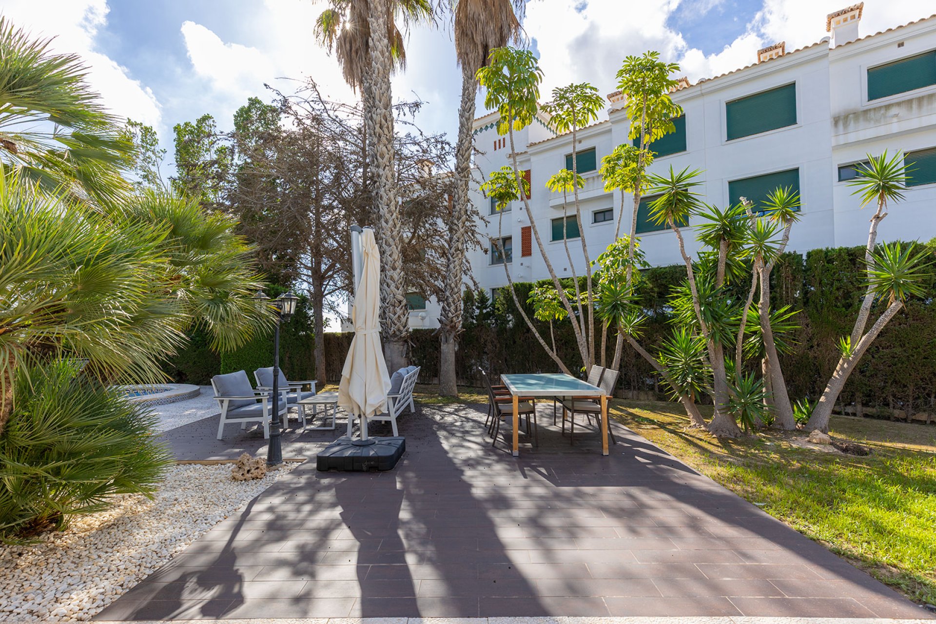 Resale - Villa -
Orihuela Costa - Costa Blanca