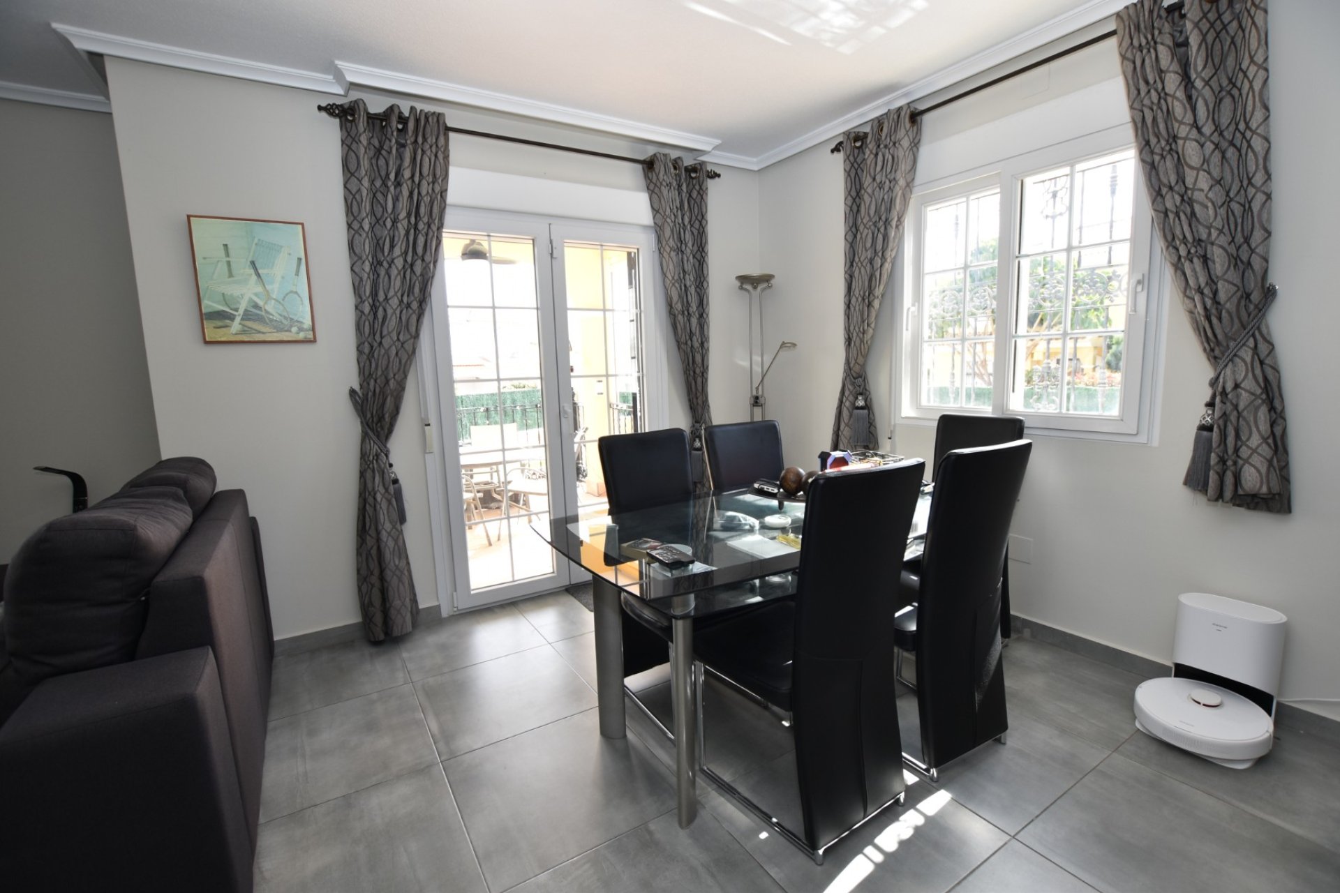 Resale - Villa -
Orihuela Costa - Costa Blanca