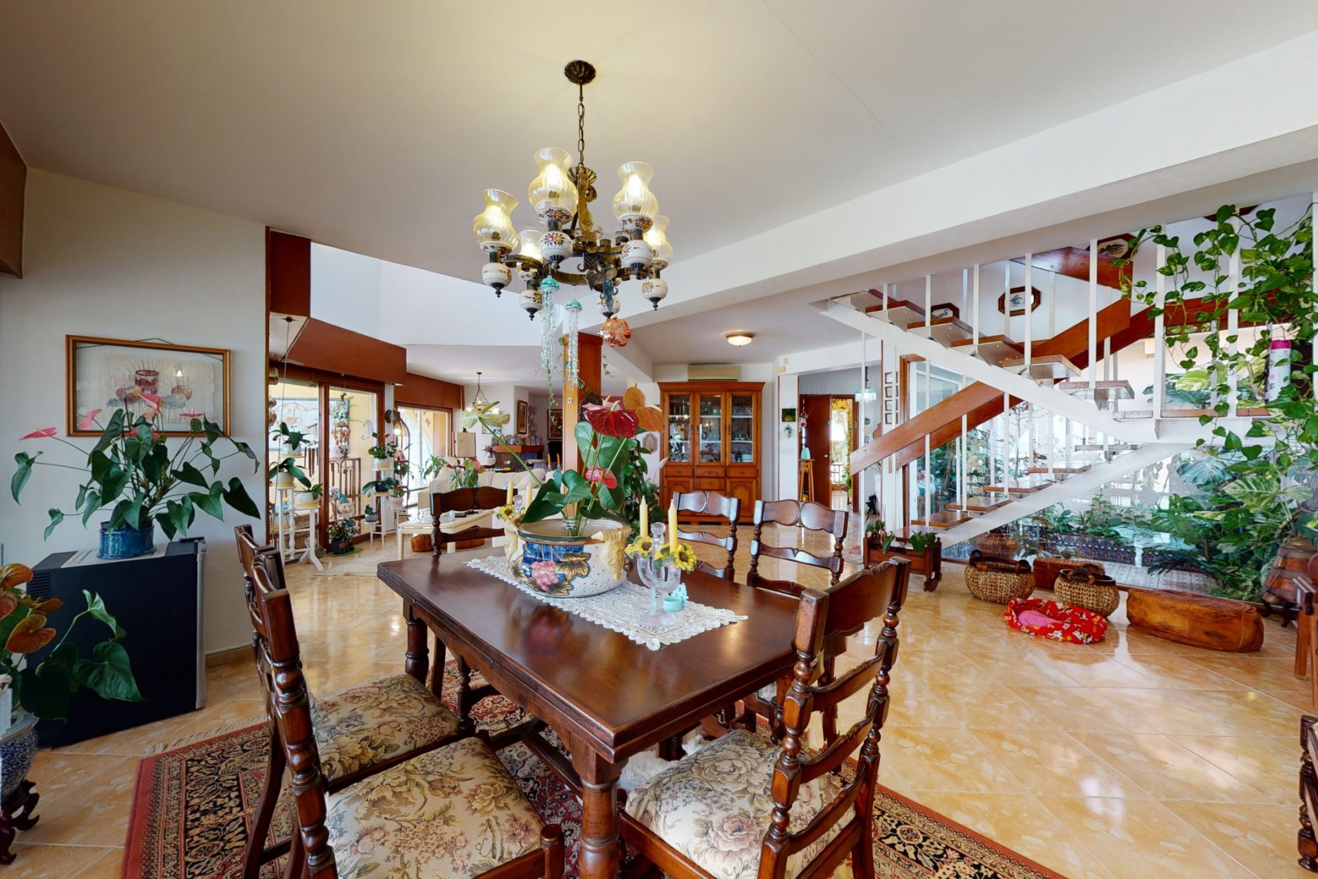 Resale - Villa -
Orihuela Costa - Costa Blanca