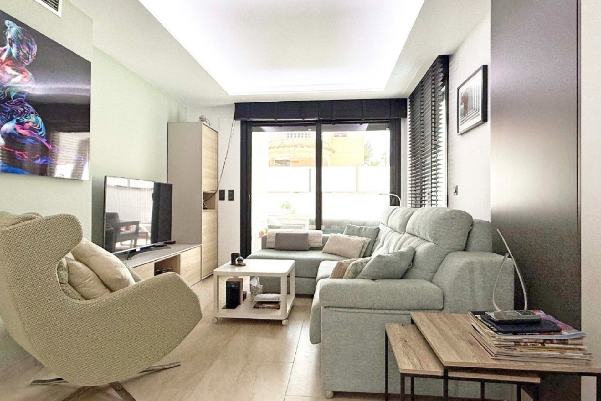 Resale - Villa -
Orihuela Costa - Costa Blanca