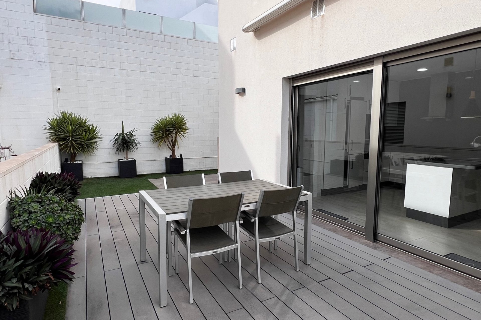 Resale - Villa -
Orihuela Costa - Costa Blanca