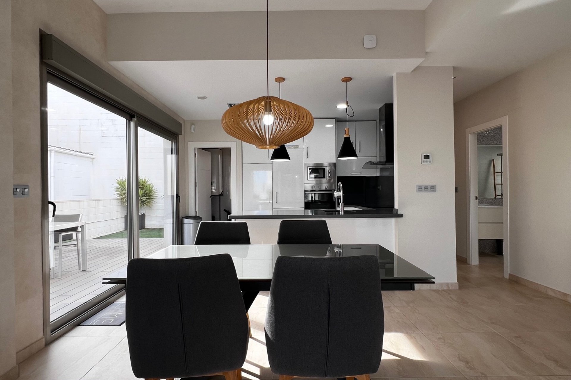 Resale - Villa -
Orihuela Costa - Costa Blanca