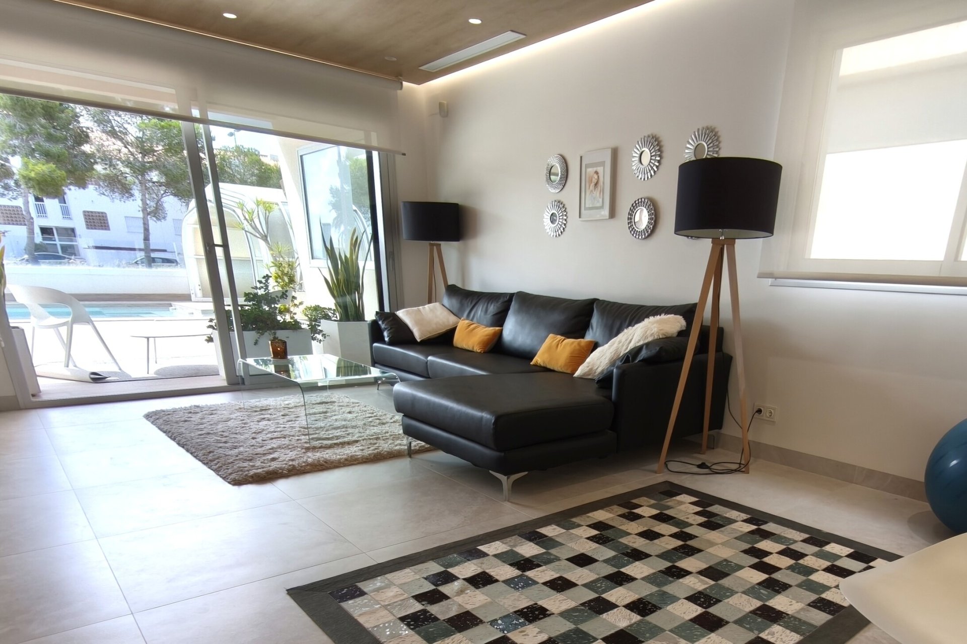 Resale - Villa -
Orihuela Costa - Costa Blanca