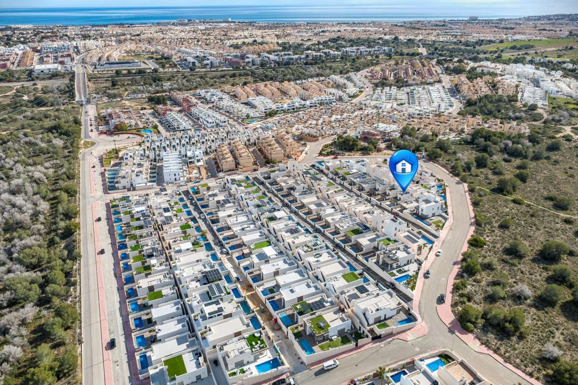 Resale - Villa -
Orihuela Costa - Costa Blanca