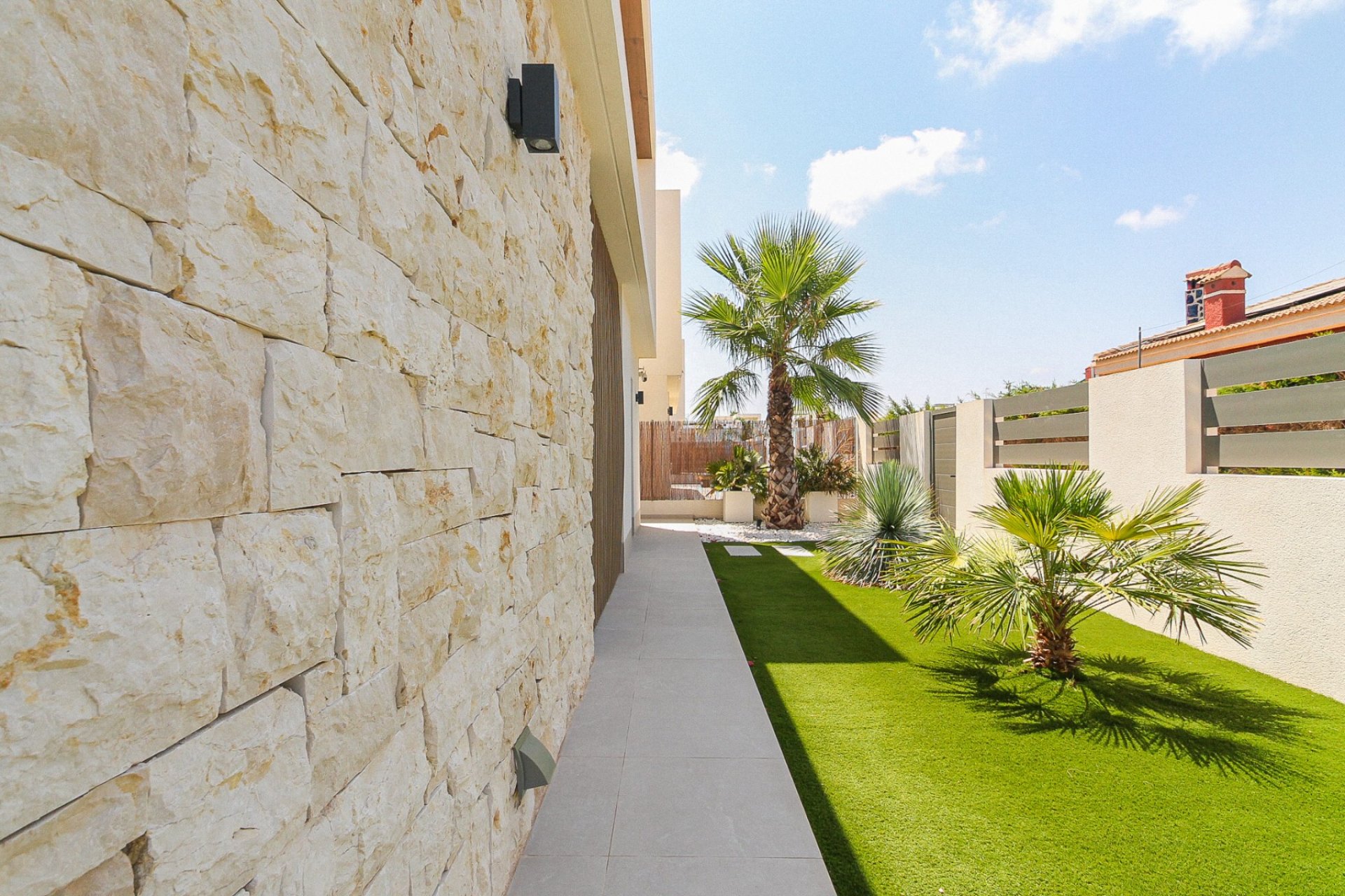 Resale - Villa -
Orihuela Costa - Costa Blanca