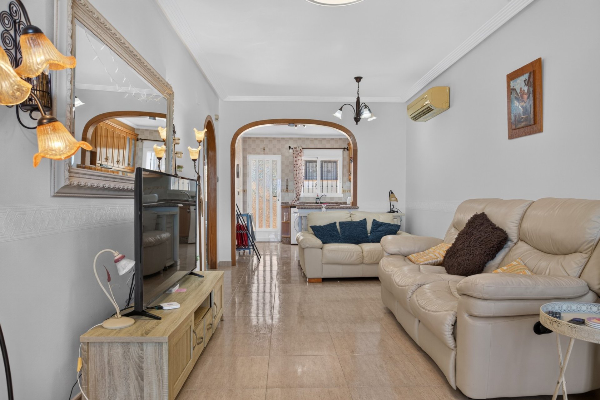 Resale - Villa -
Orihuela Costa - Costa Blanca