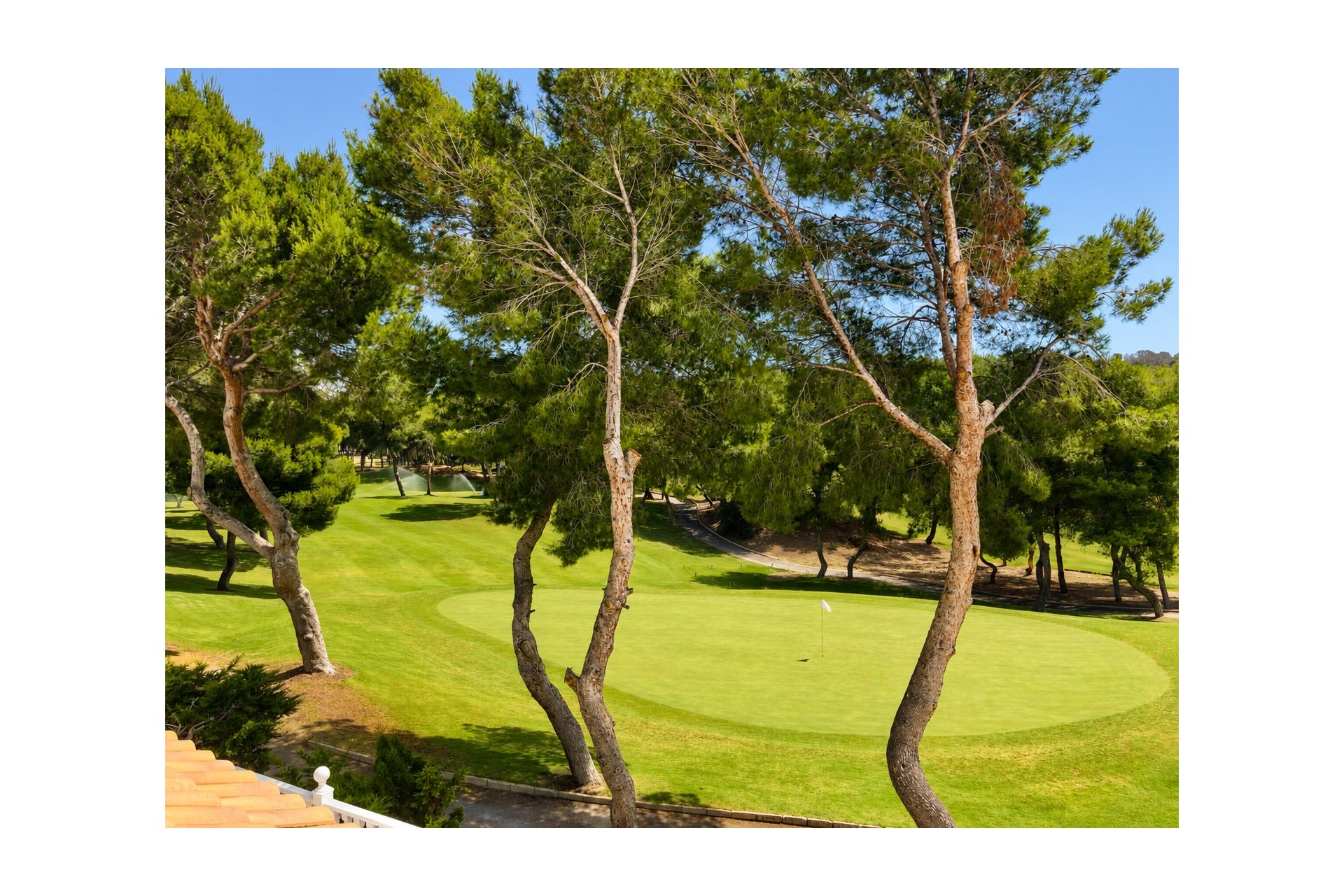Resale - Villa -
Orihuela Costa - Costa Blanca