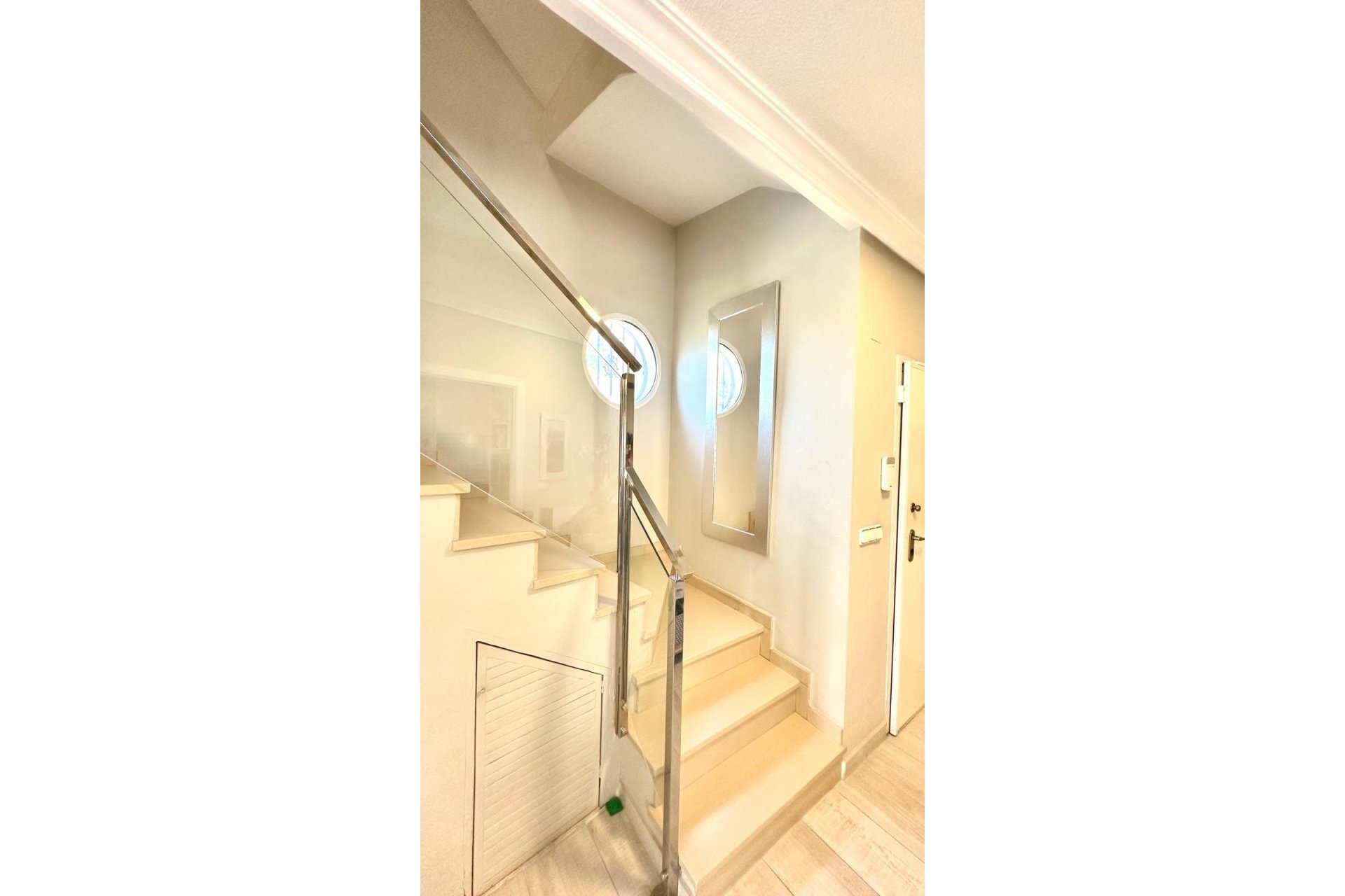 Resale - Villa -
Orihuela Costa - La Regia